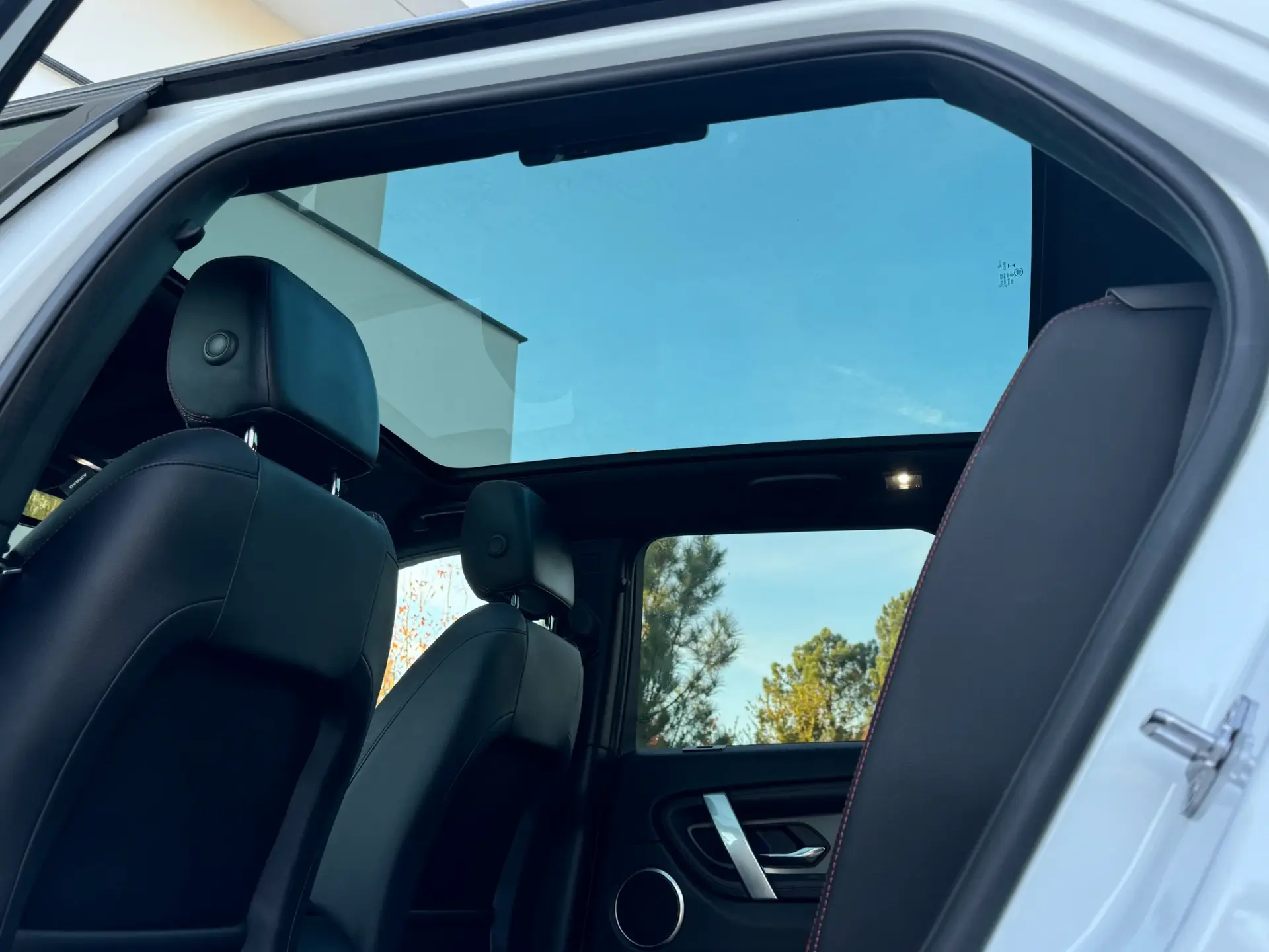 Land Rover Discovery Sport 2.0 D165 R-Dynamic S 18