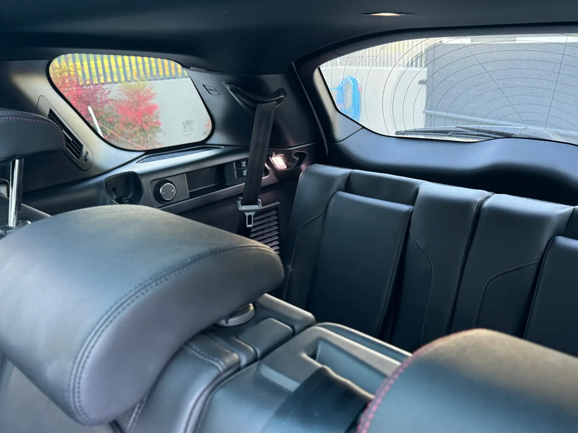 Land Rover Discovery Sport 2.0 D165 R-Dynamic S 23