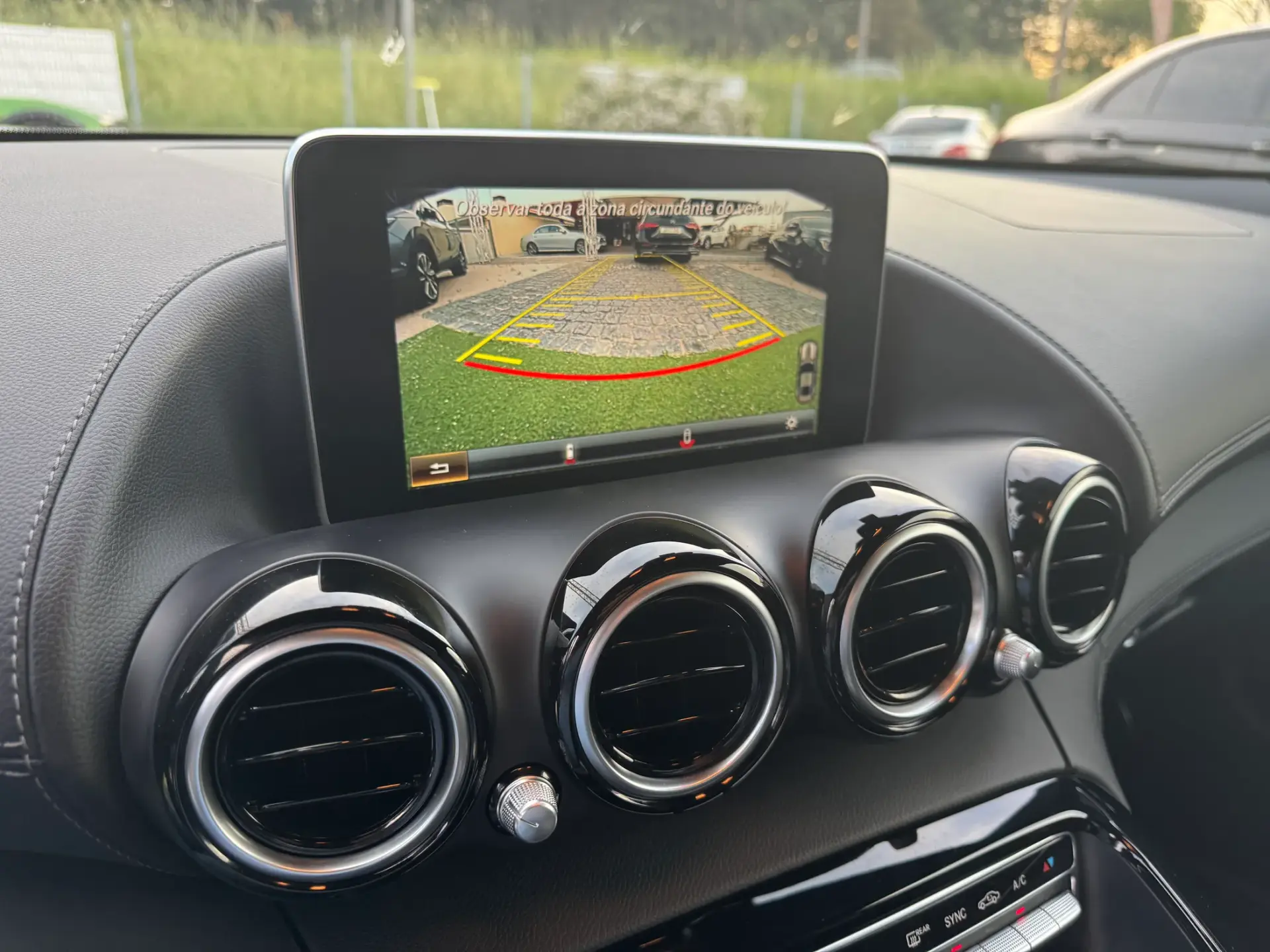 Mercedes-Benz AMG GT Standard 3