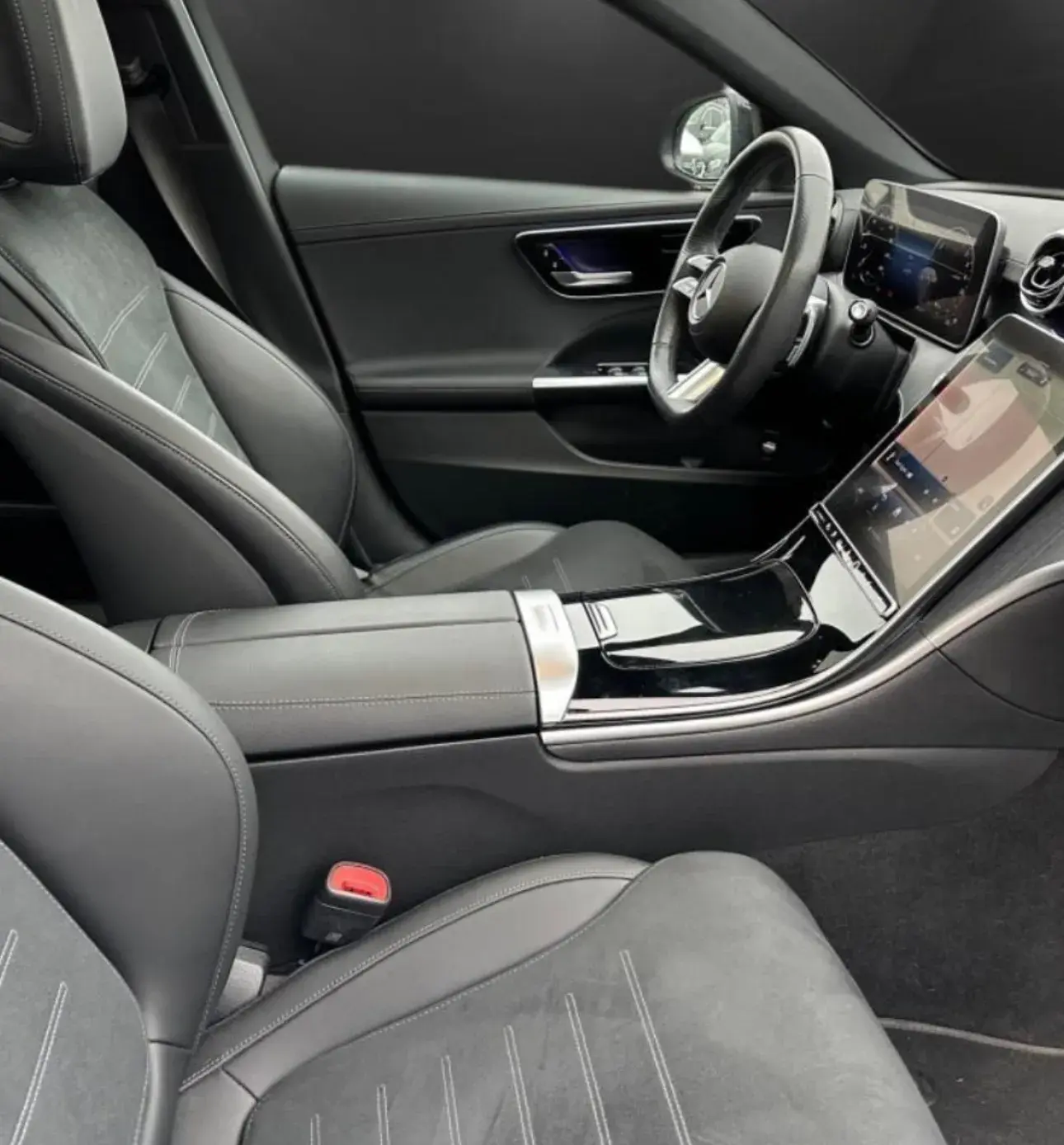 Mercedes-Benz C 300 de T 9G-TRONIC AMG Line Advanced 14