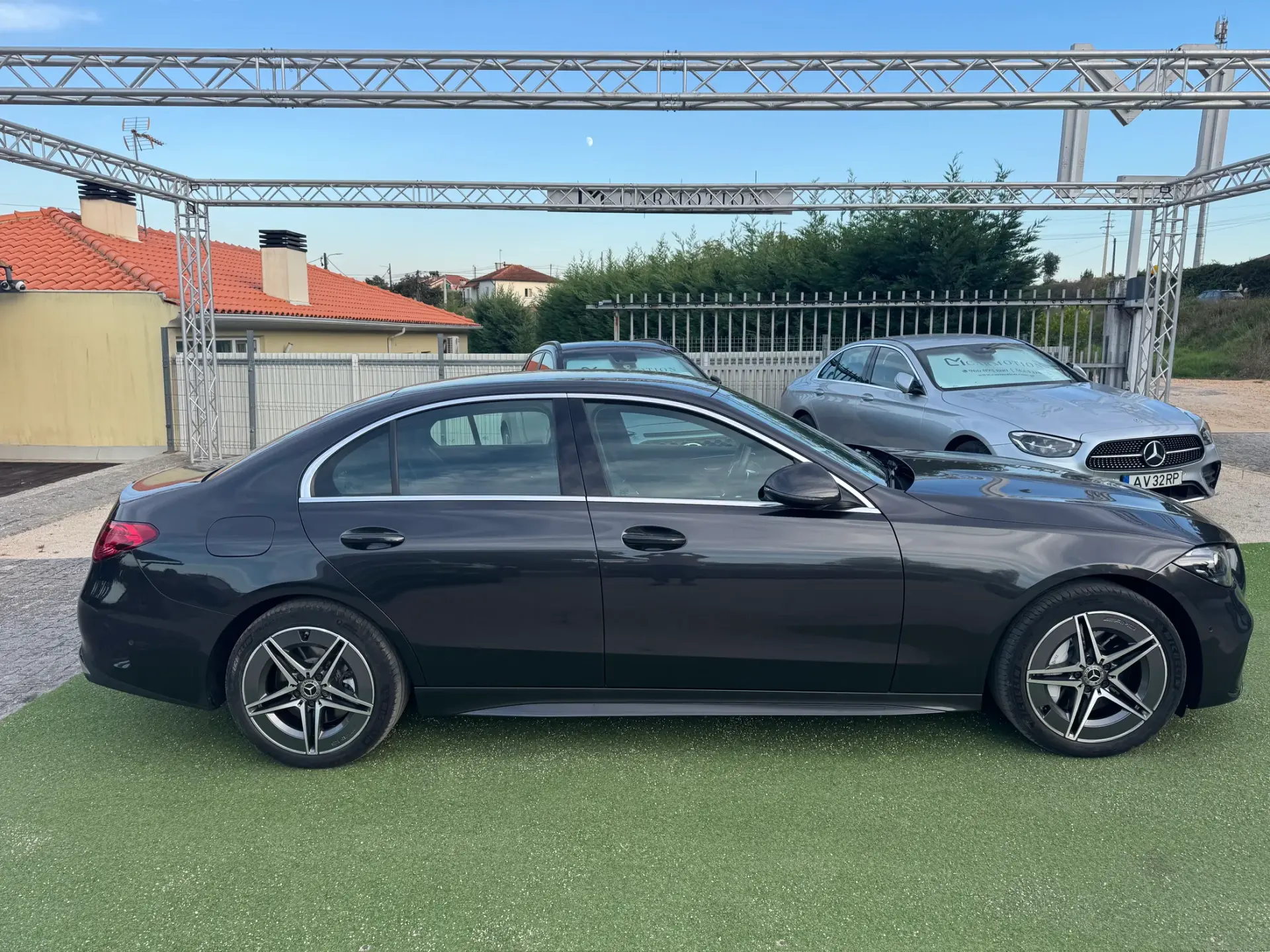 Mercedes-Benz C 300 AMG 12