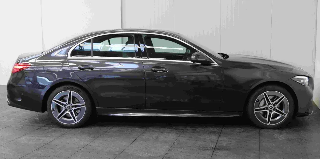 Mercedes-Benz C 300 AMG 31