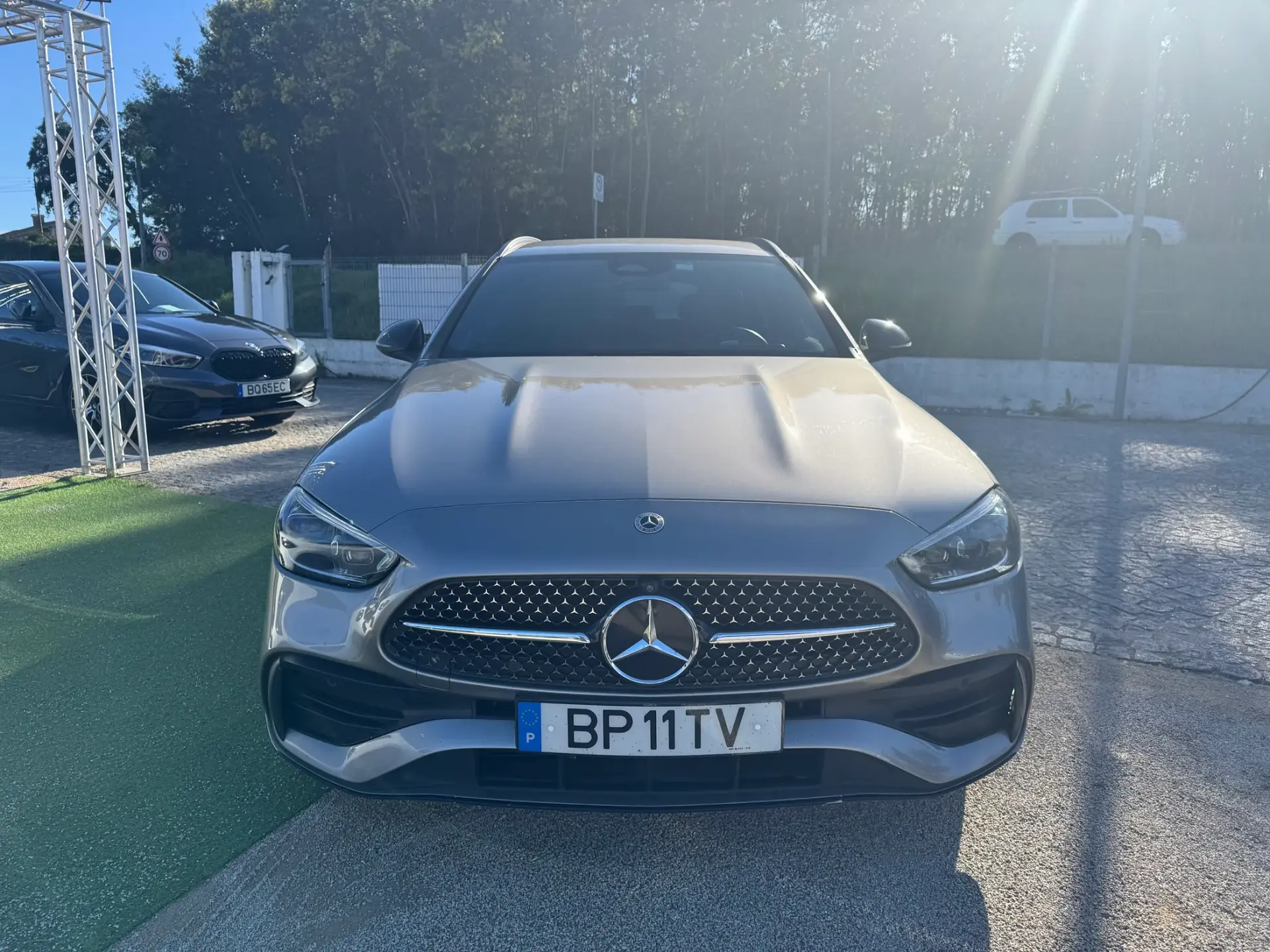 Mercedes-Benz C 300 e AMG Line 4