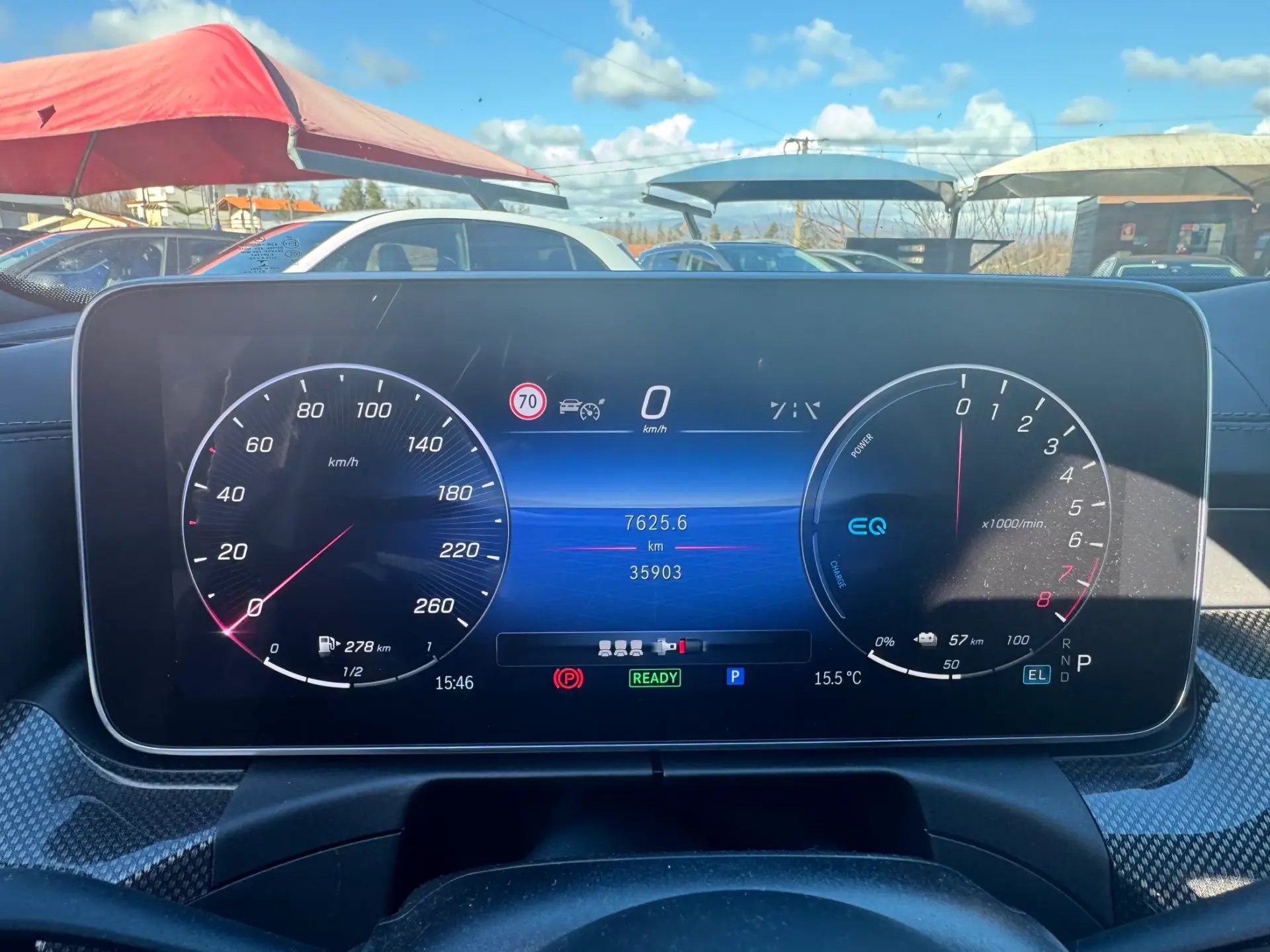 Mercedes-Benz C 300 e AMG Line 8