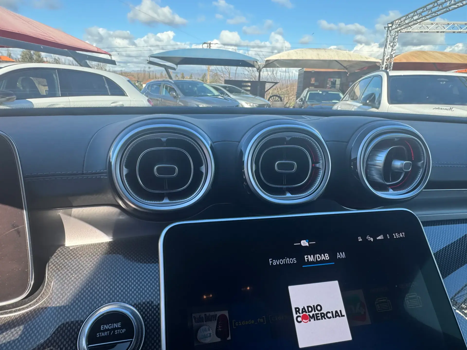 Mercedes-Benz C 300 e AMG Line 13