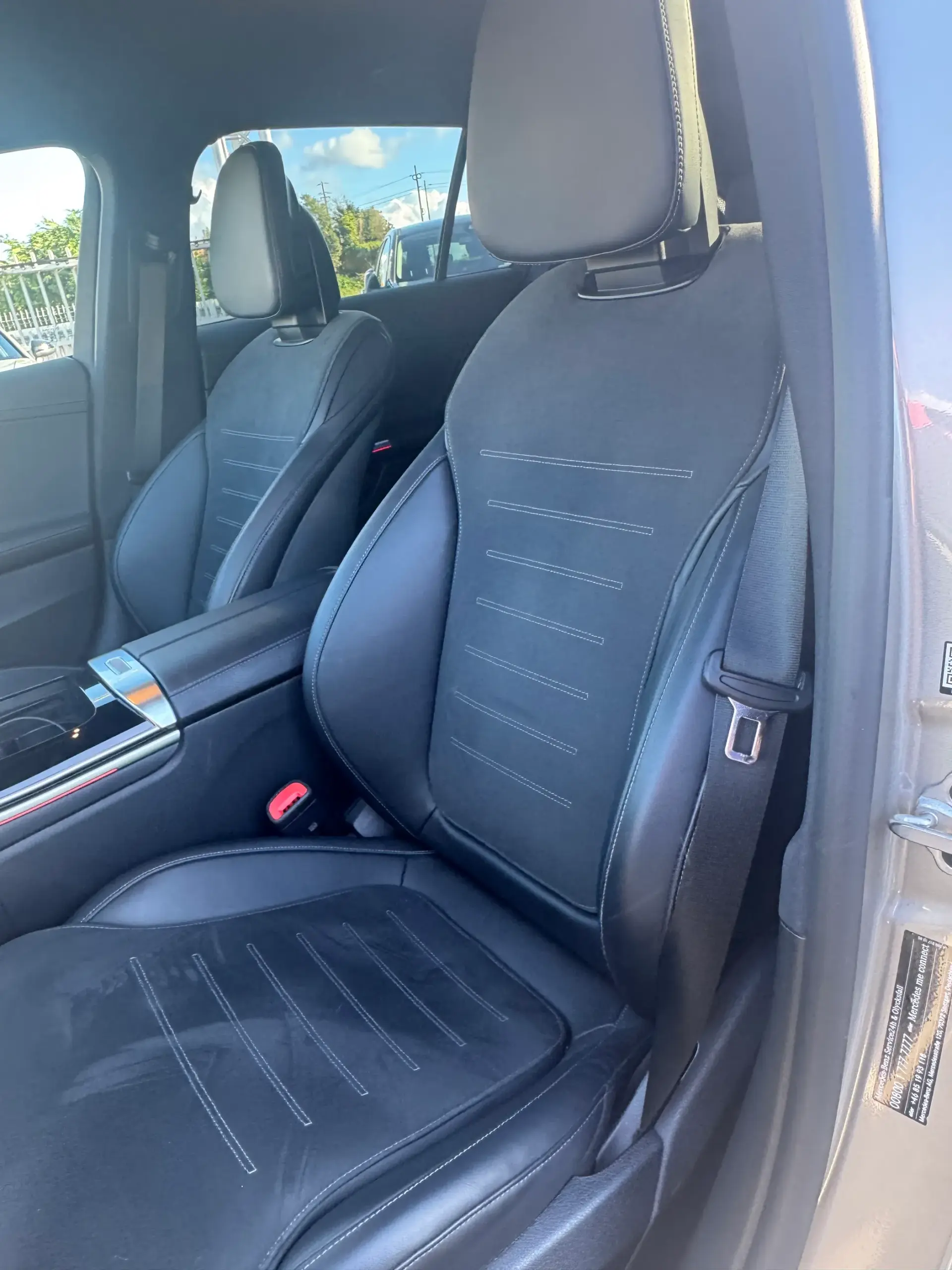 Mercedes-Benz C 300 e AMG Line 16