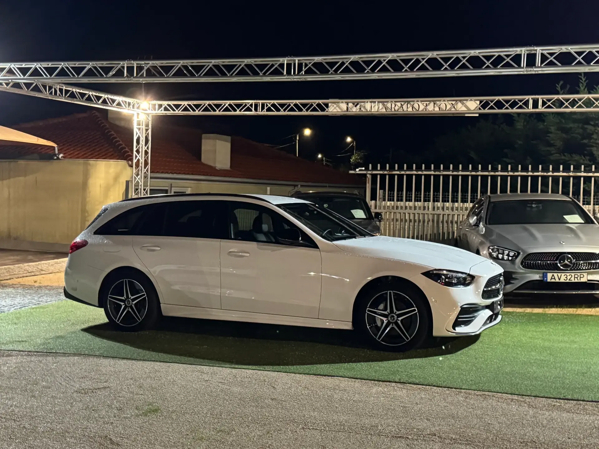 Mercedes-Benz C 300 17