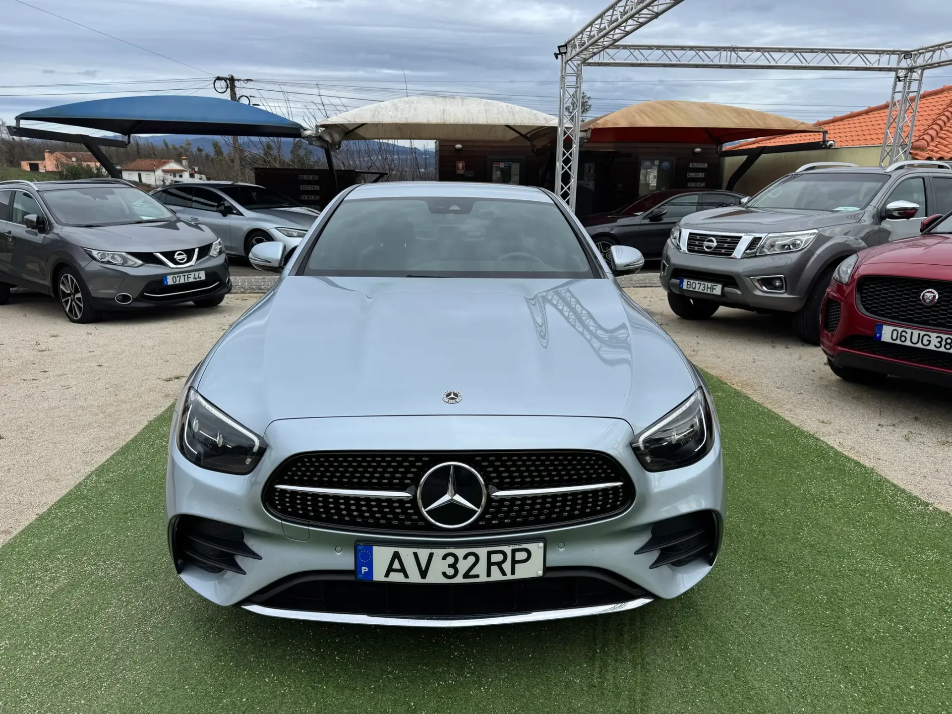 Mercedes-Benz E 300 de AMG Line 2