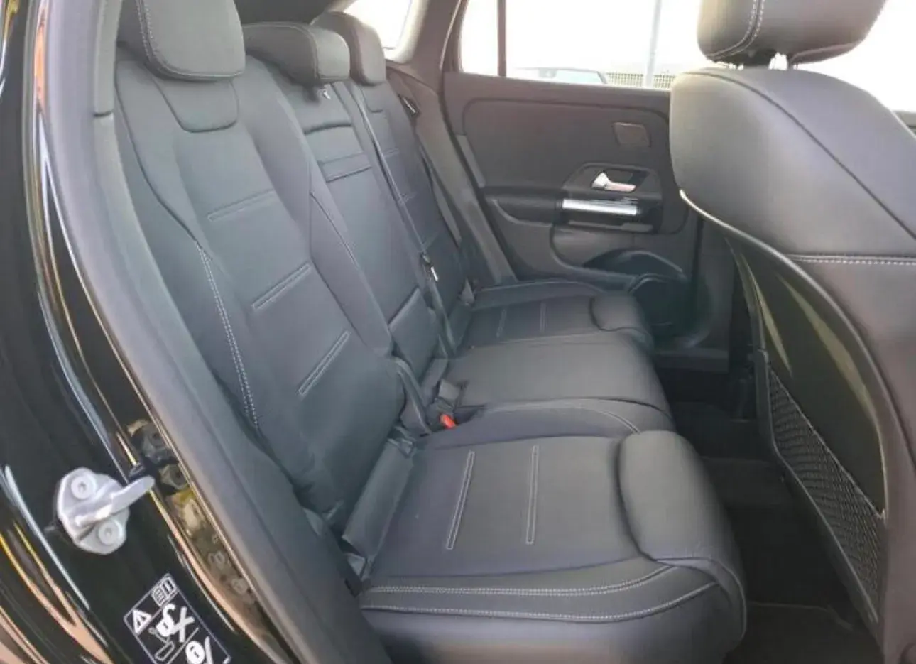 Mercedes-Benz GLA 250 e 8G-DCT AMG Line Advanced Plus 7