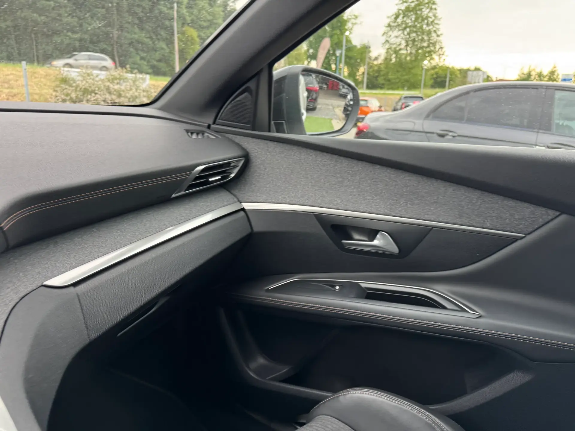 Peugeot 3008 1.6 BlueHDi GT Line EAT6 16