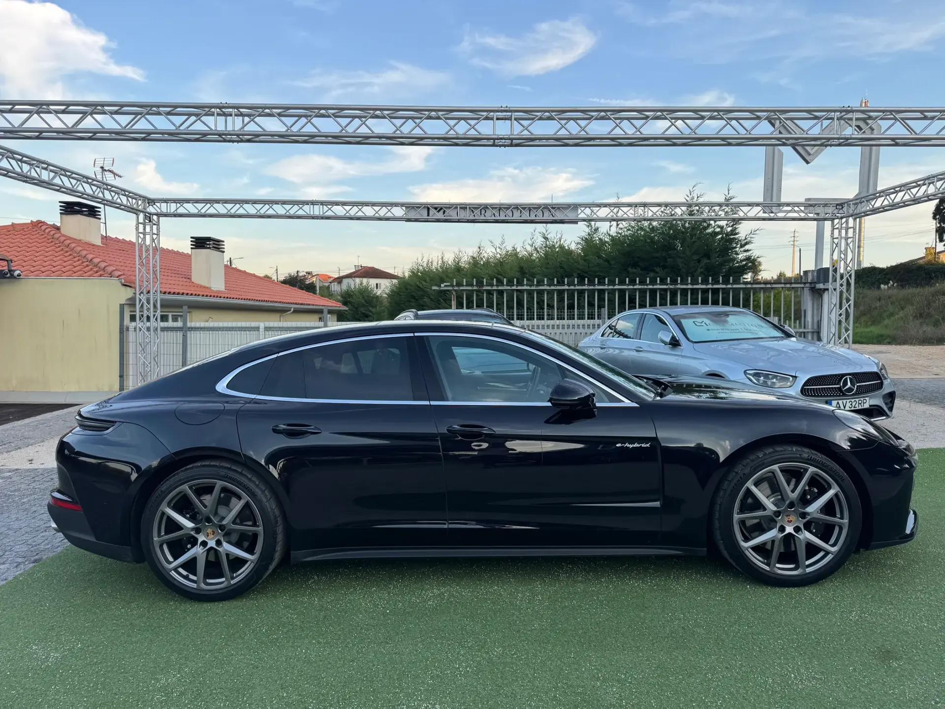 Porsche Panamera 4 E-Hybrid 24