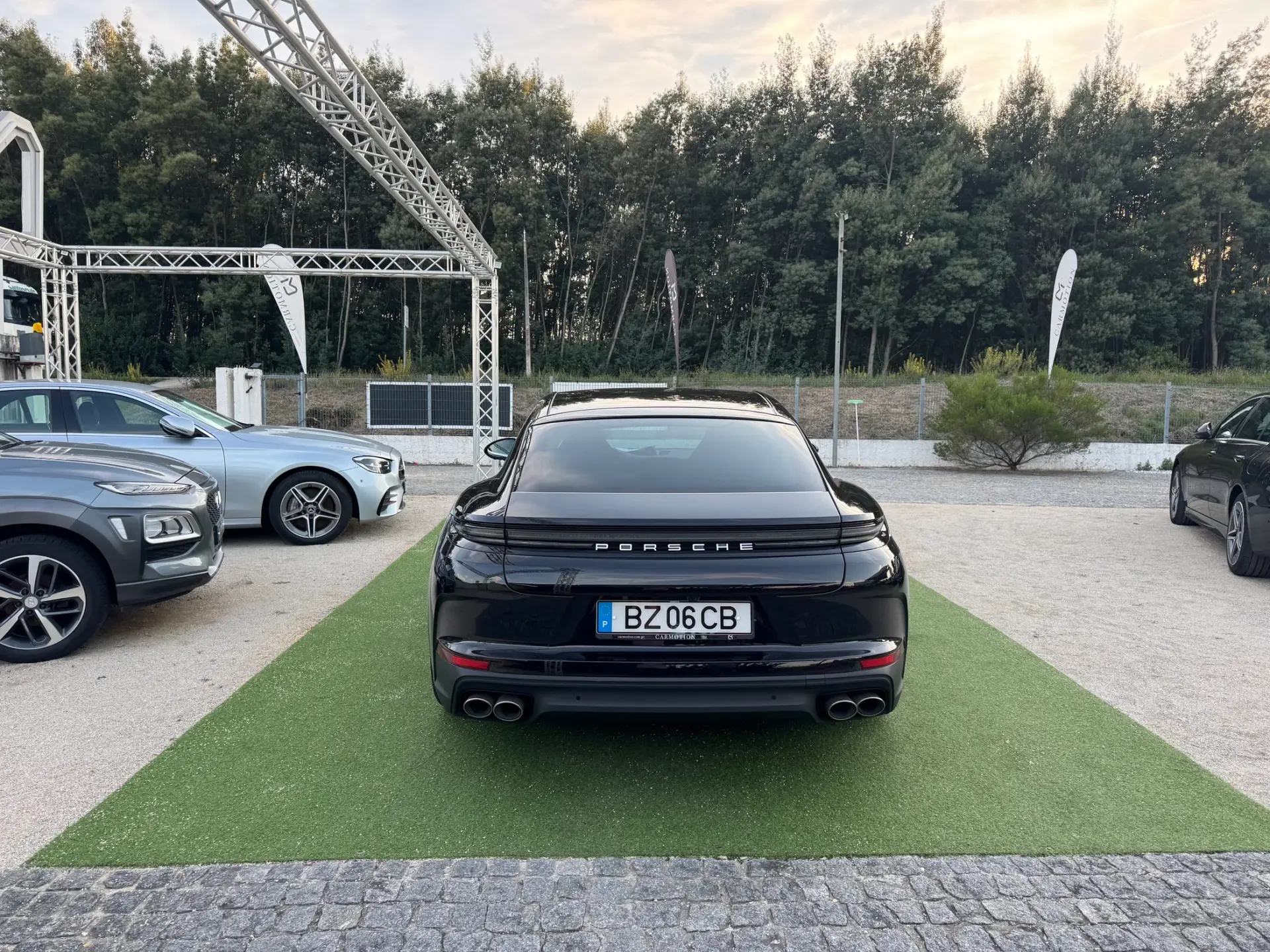Porsche Panamera 4 E-Hybrid 25