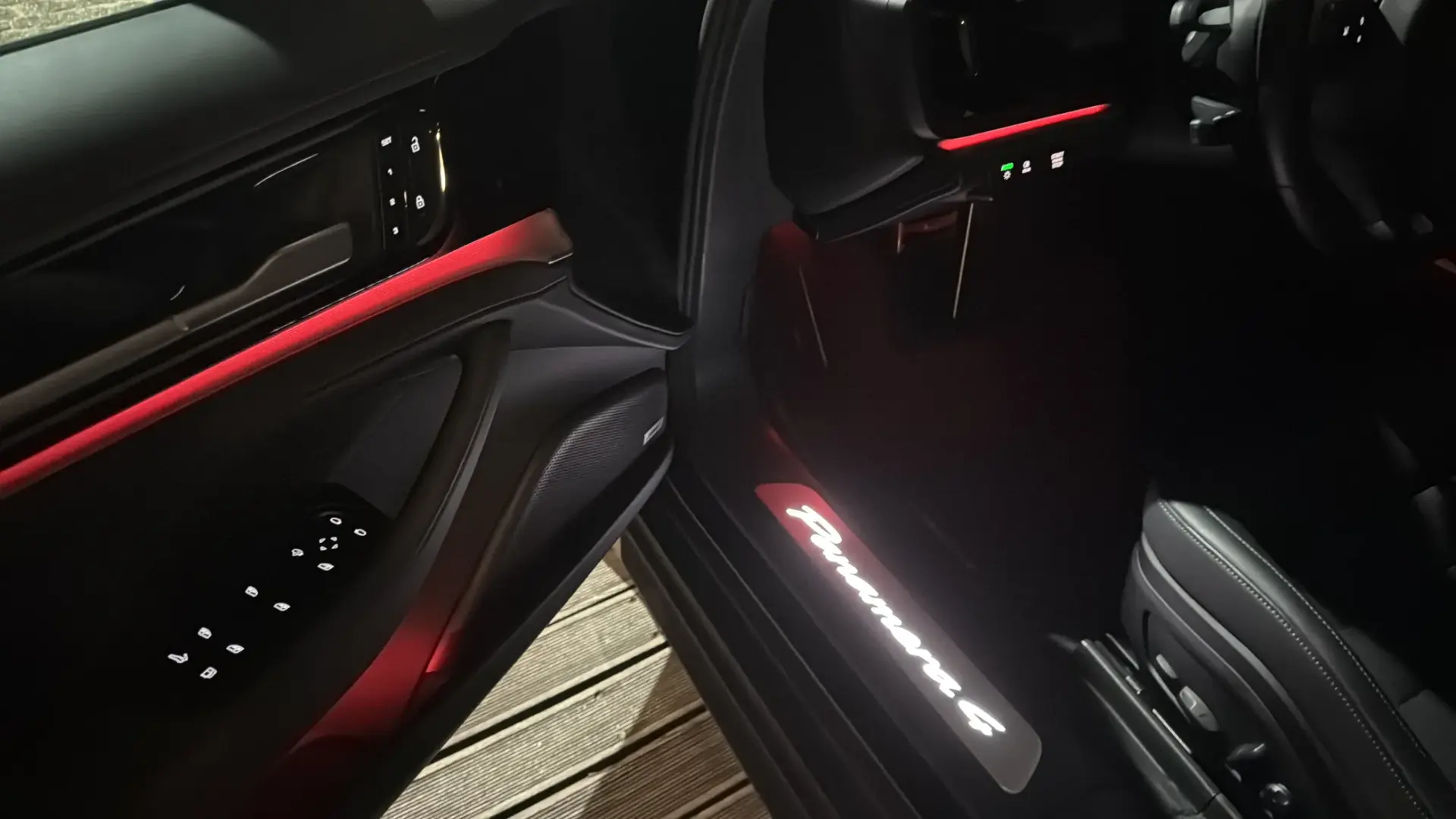 Porsche Panamera 4 E-Hybrid 55