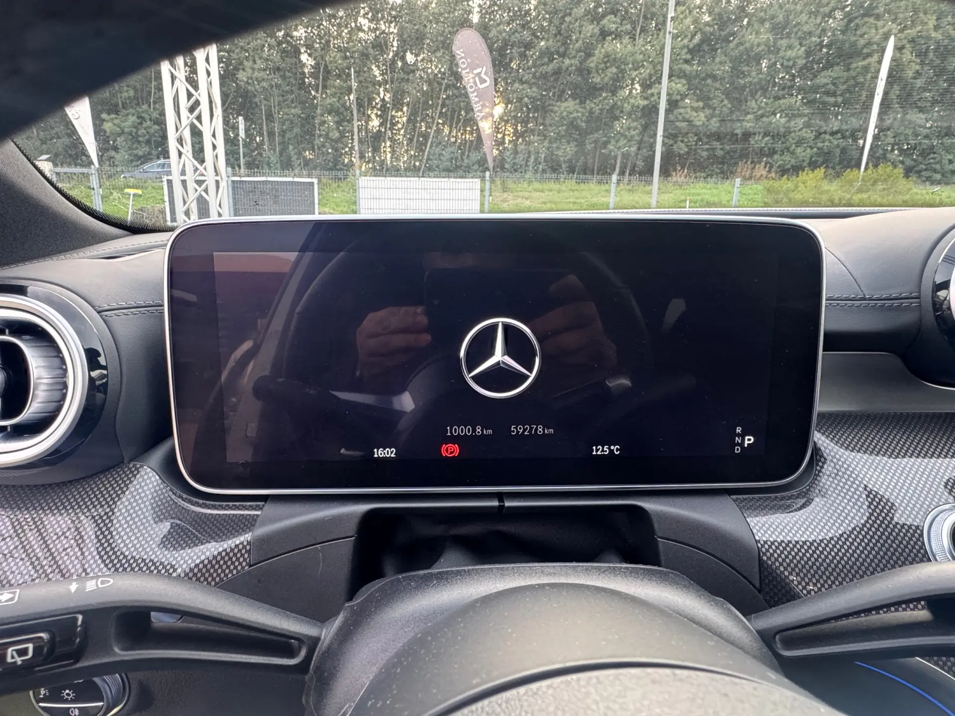 Mercedes-Benz C 300 e AMG Line 14