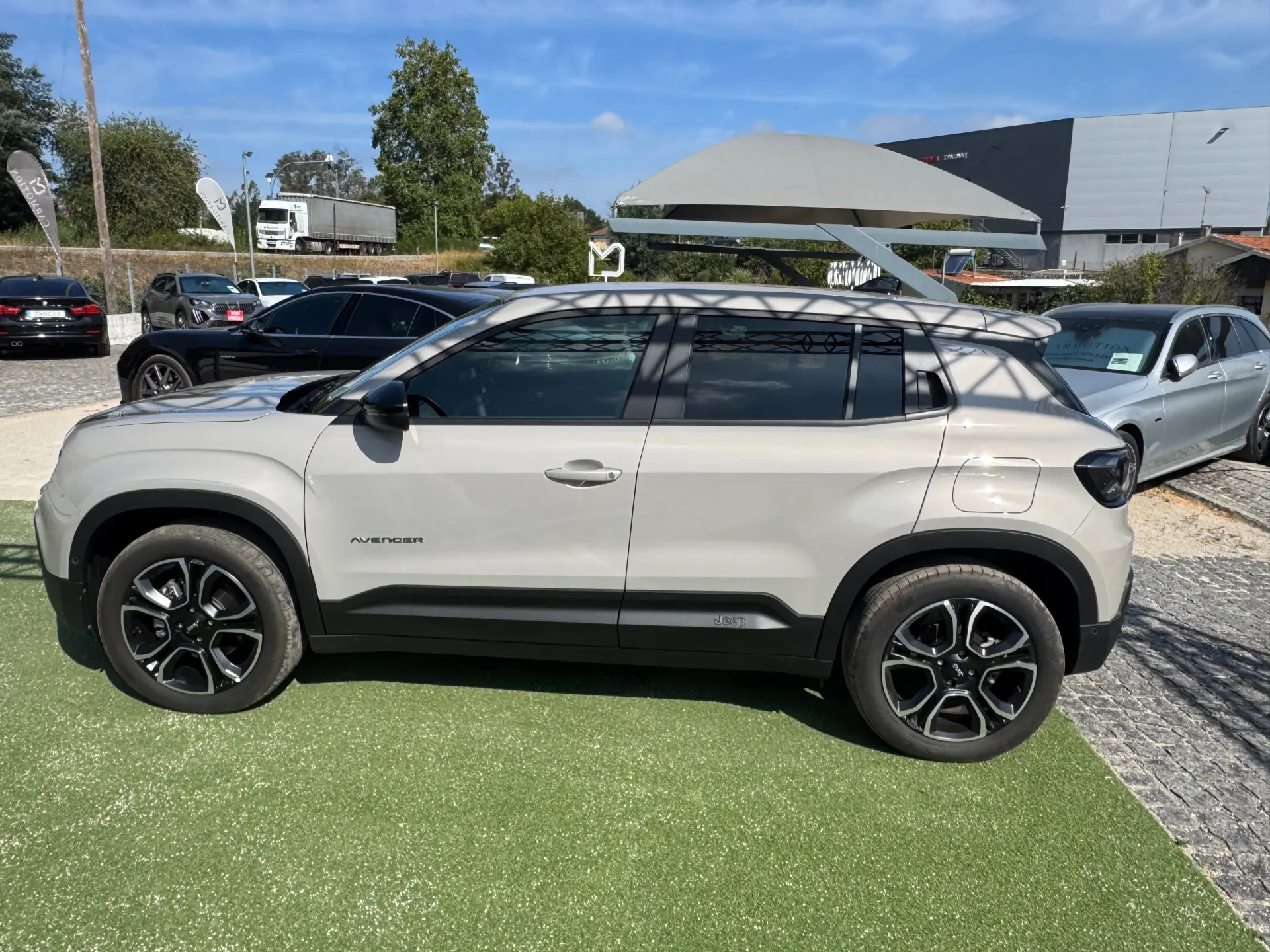 Jeep Avenger 54 kWh Summit 2