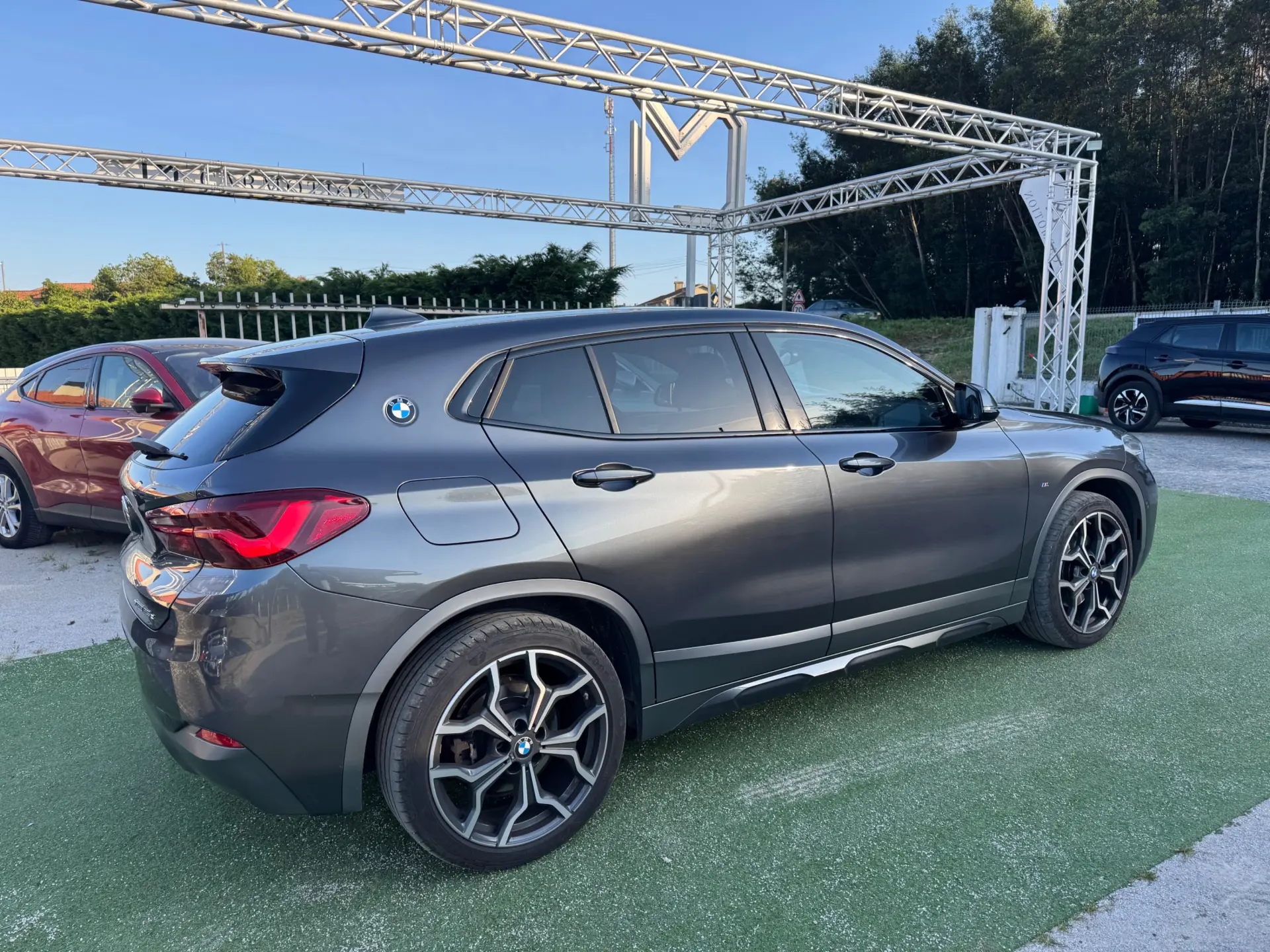 BMW X2 25 e xDrive Pack M 14
