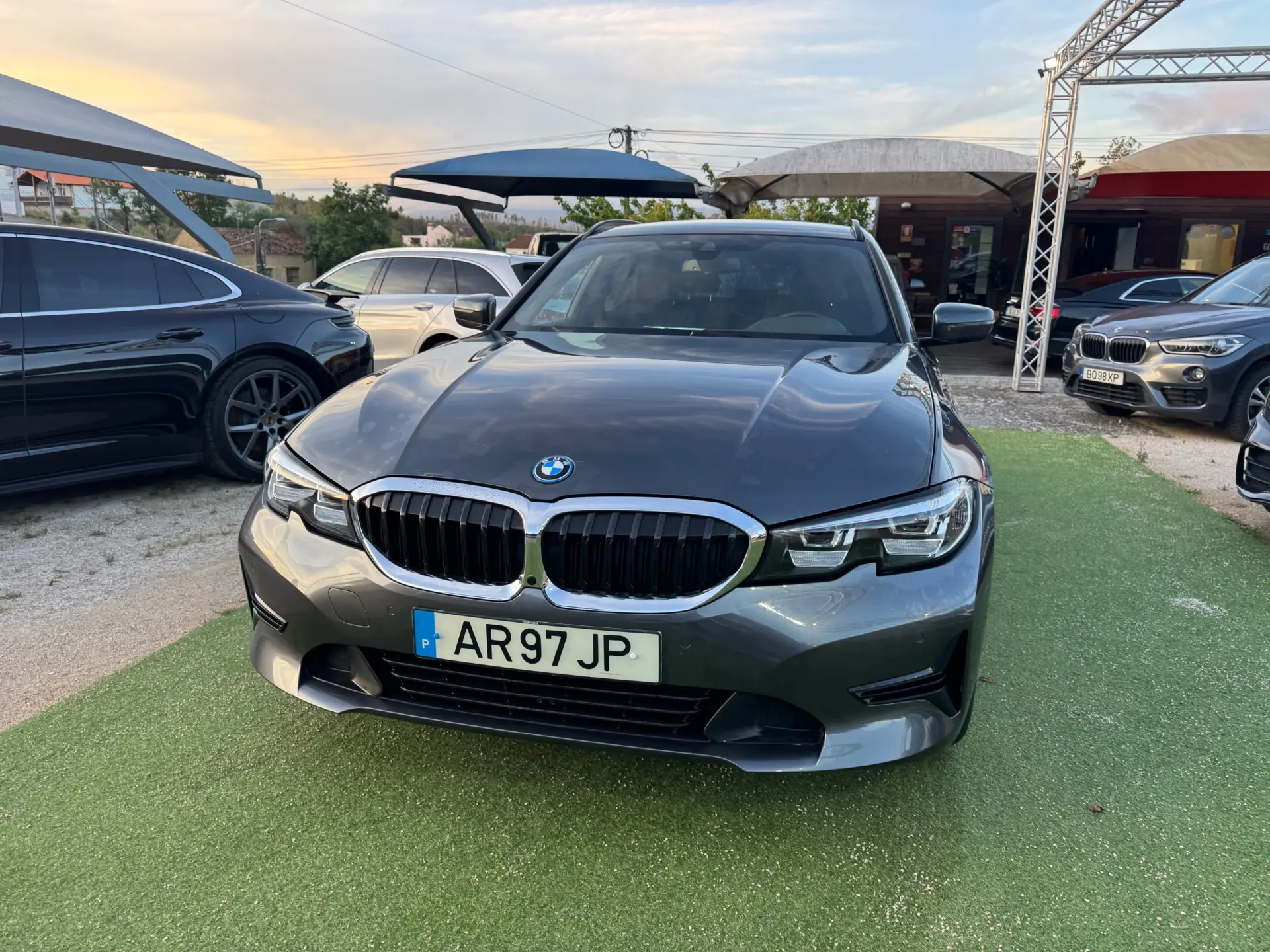 BMW 320 e Corporate Edition Auto 29