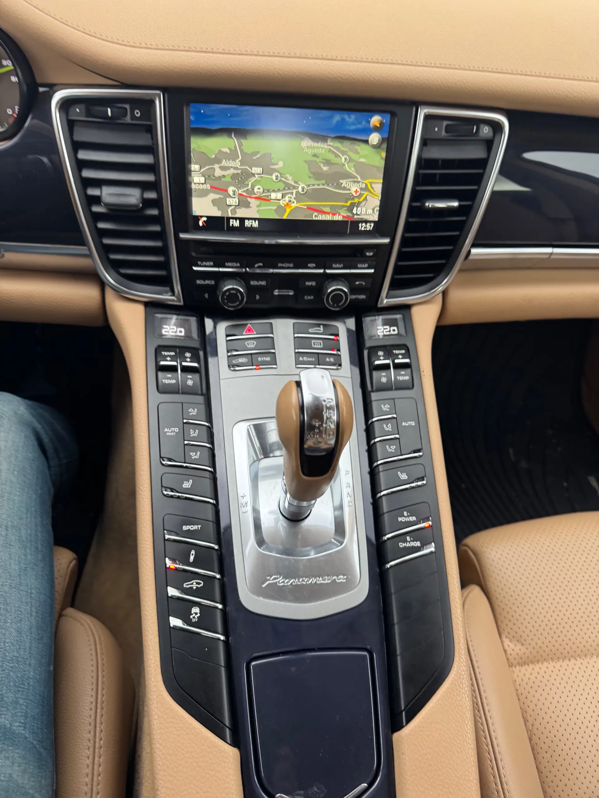 Porsche Panamera S E-Hybrid 11