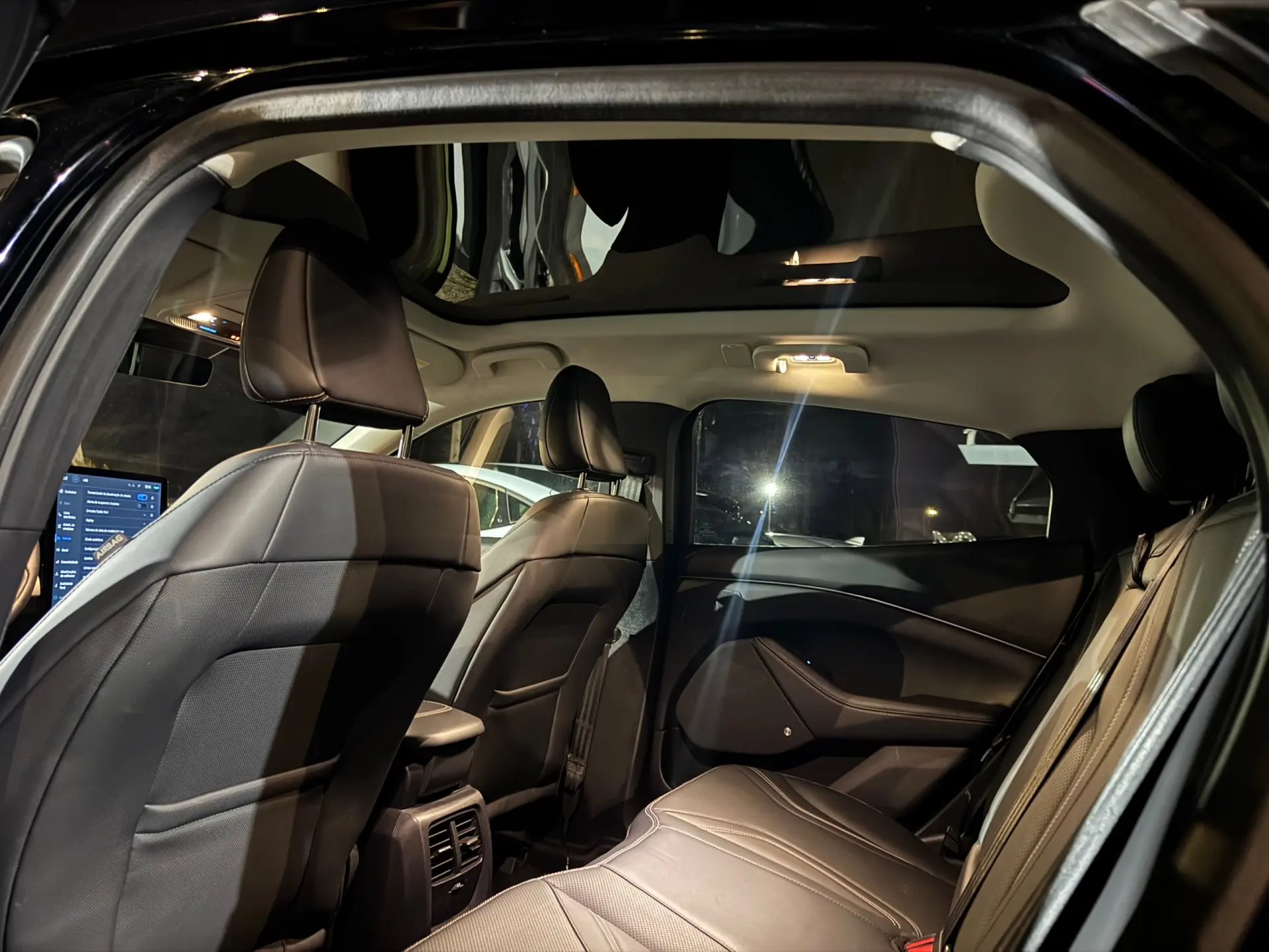 Ford Mustang Mach-E 98.7 kWh Premium 20