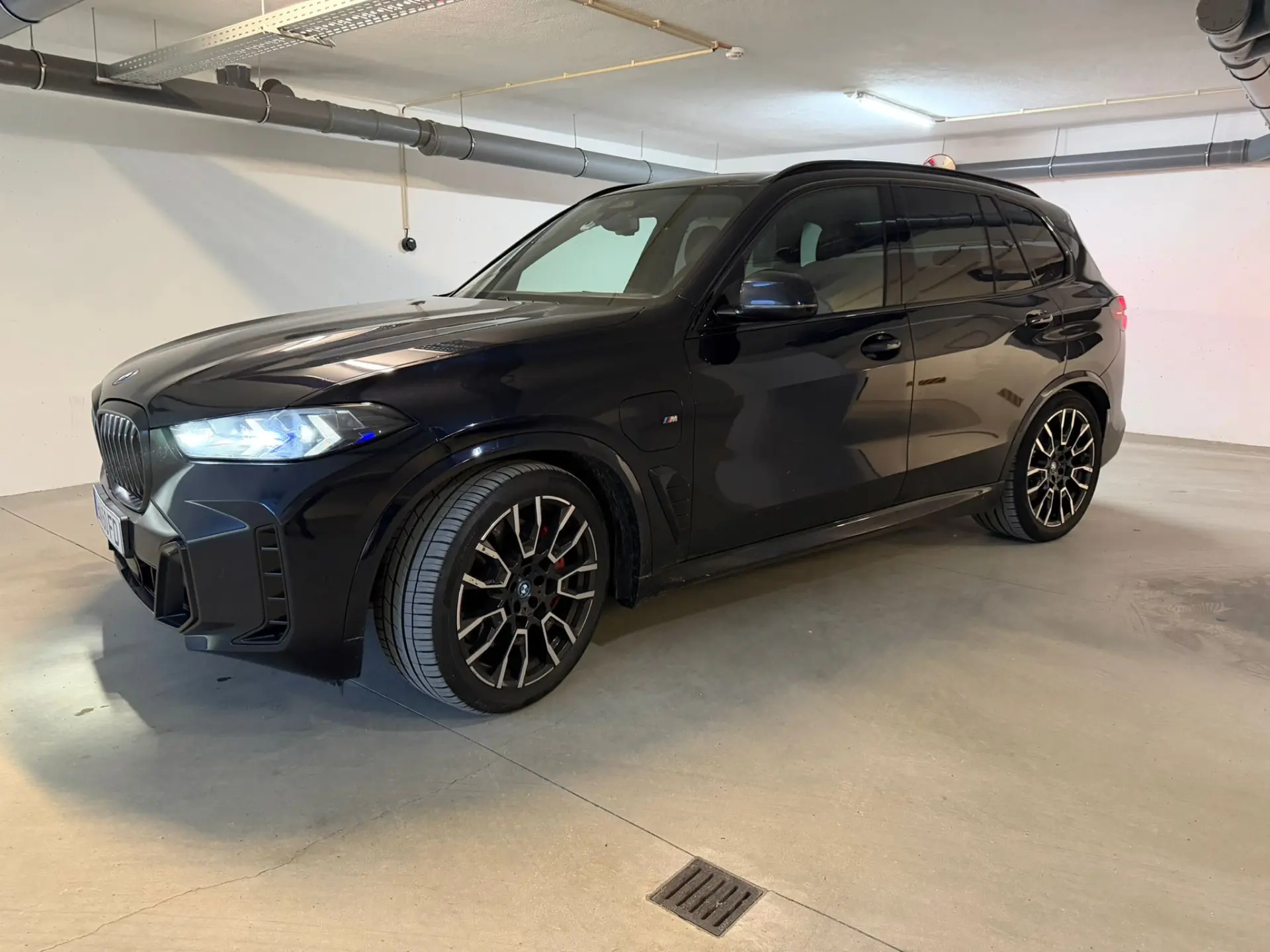 BMW X5 50 e xDrive Edição Desportiva M 19