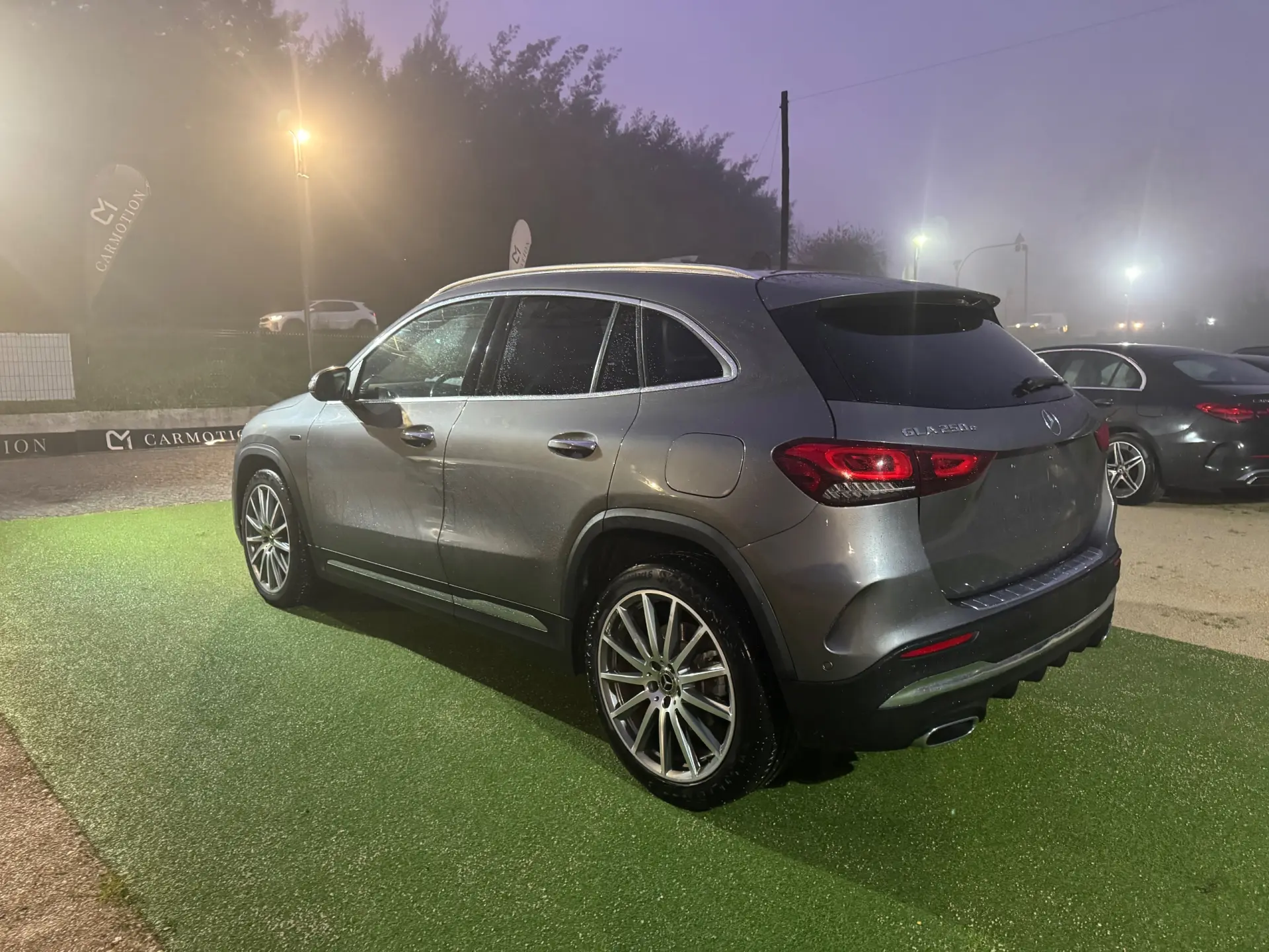 Mercedes-Benz GLA 250 e AMG Line 2