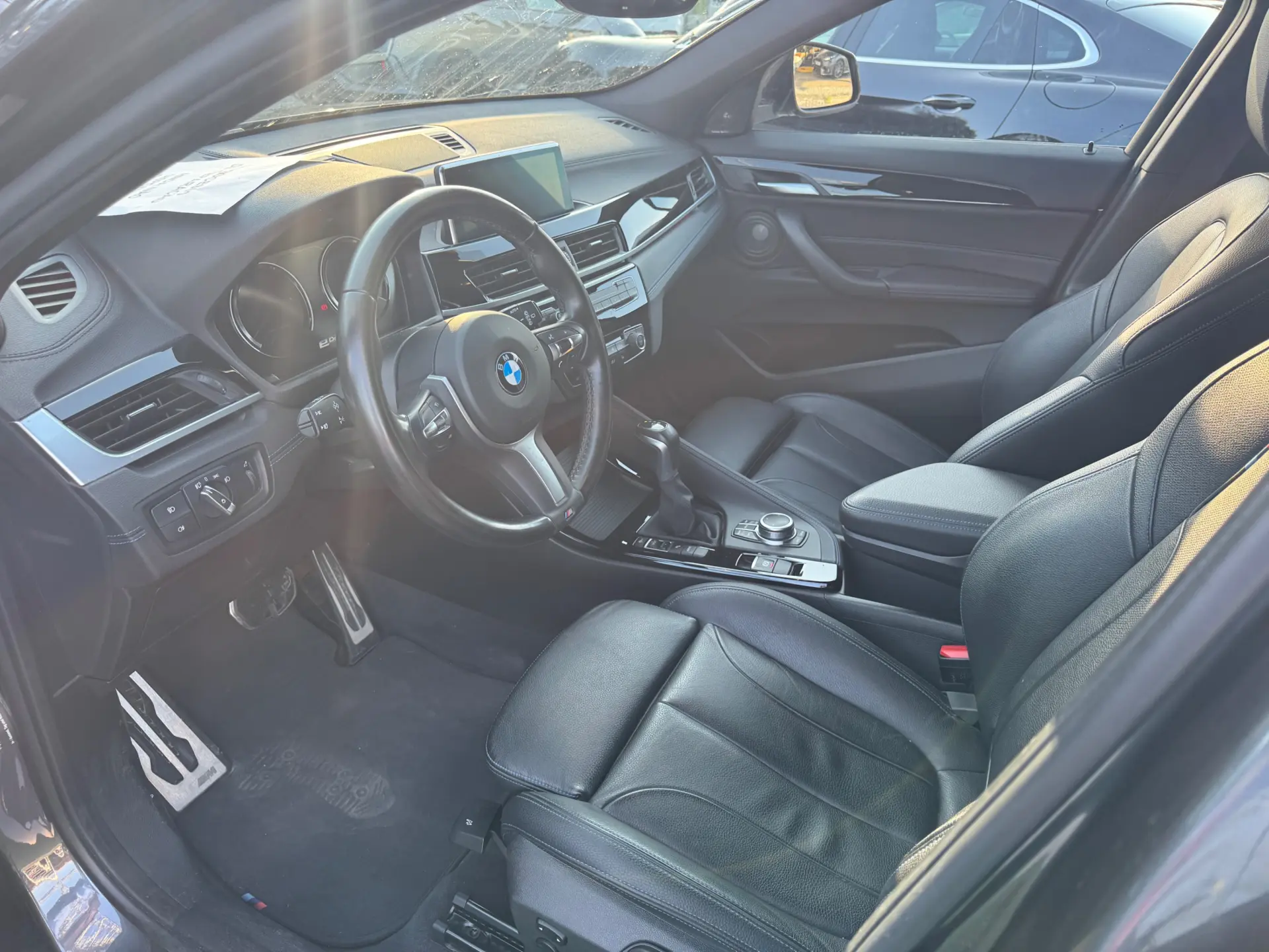 BMW X2 25 e xDrive Pack M 18