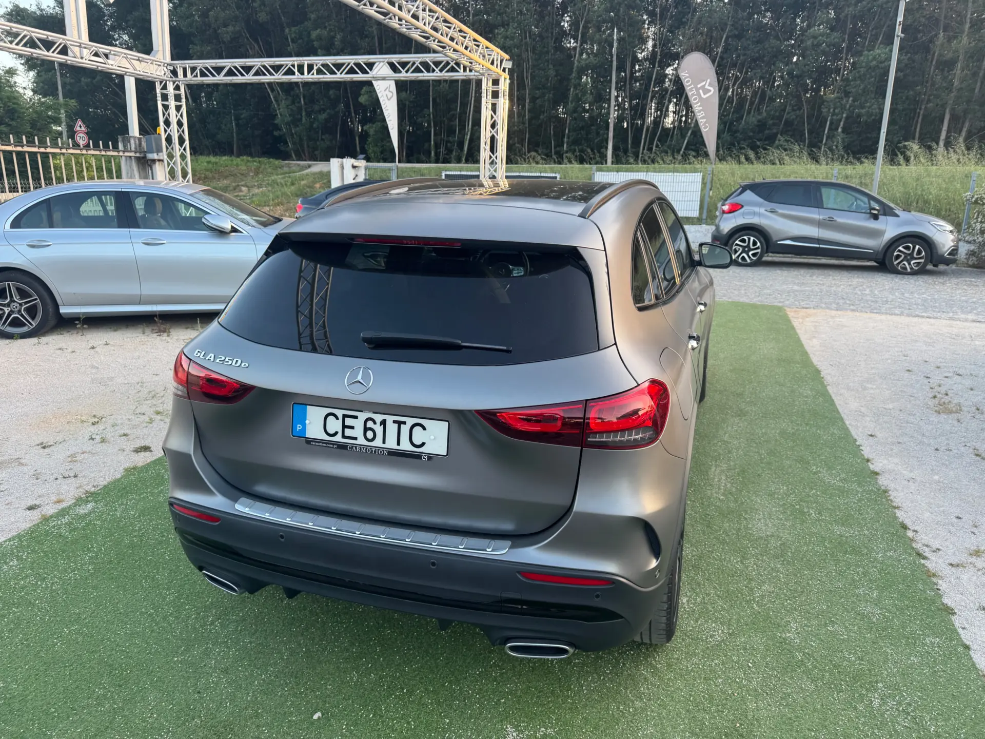 Mercedes-Benz GLA 250 e AMG Line 15