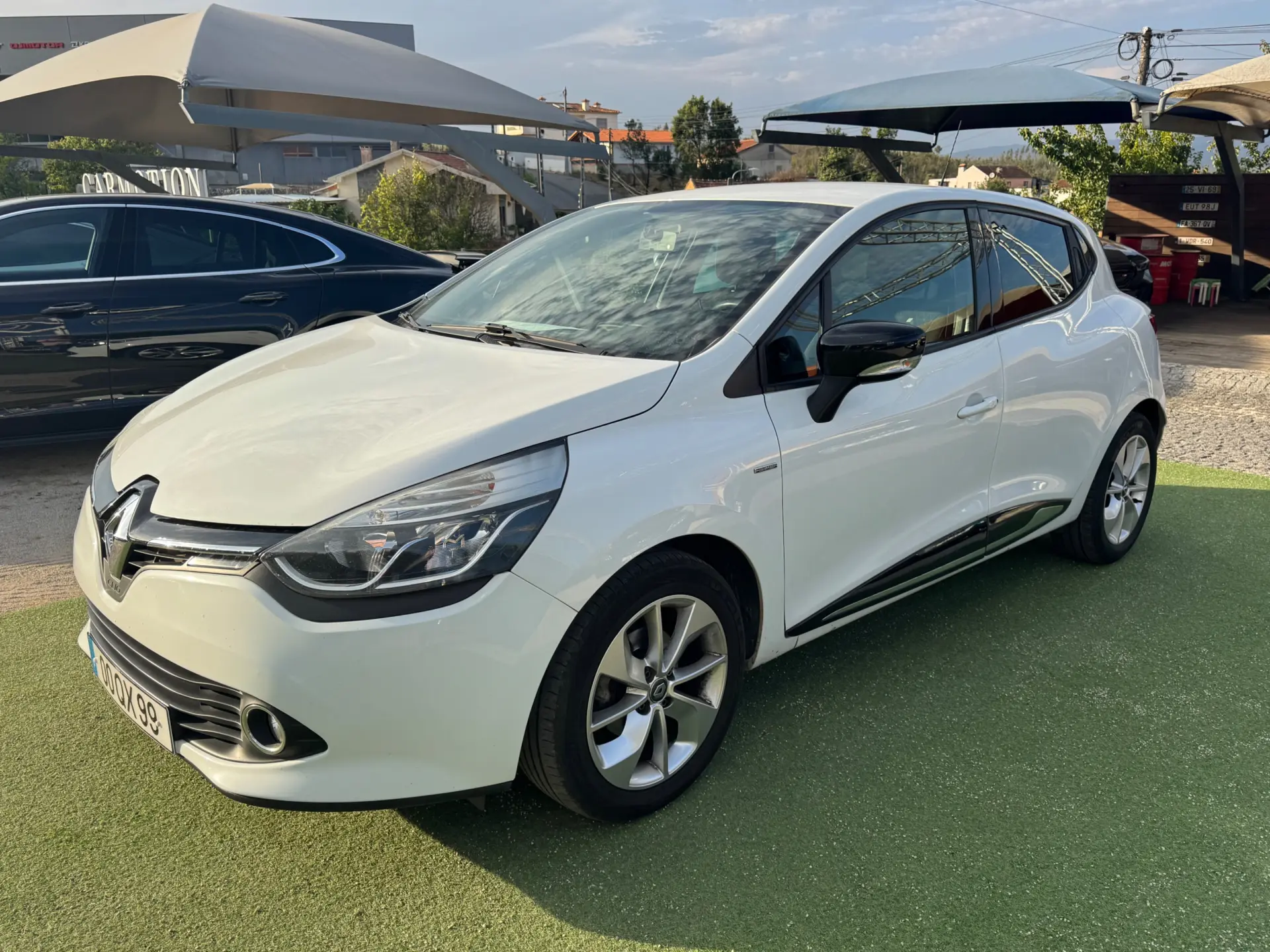 Renault Clio 0.9 TCe Limited Edition 1