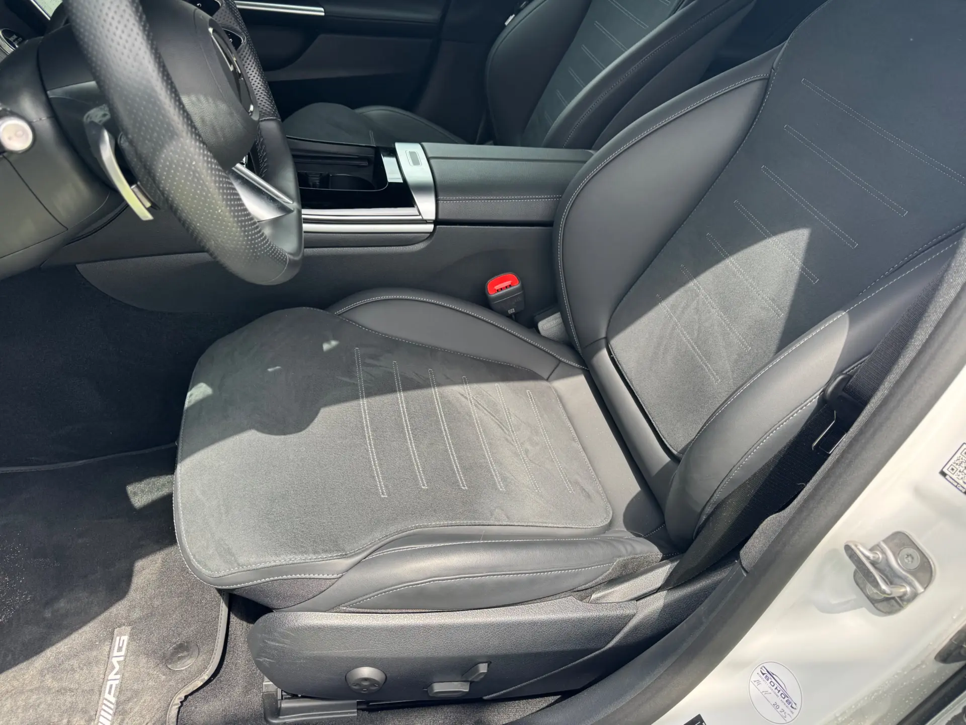 Mercedes-Benz C 300 de 9G-TRONIC AMG Line 15