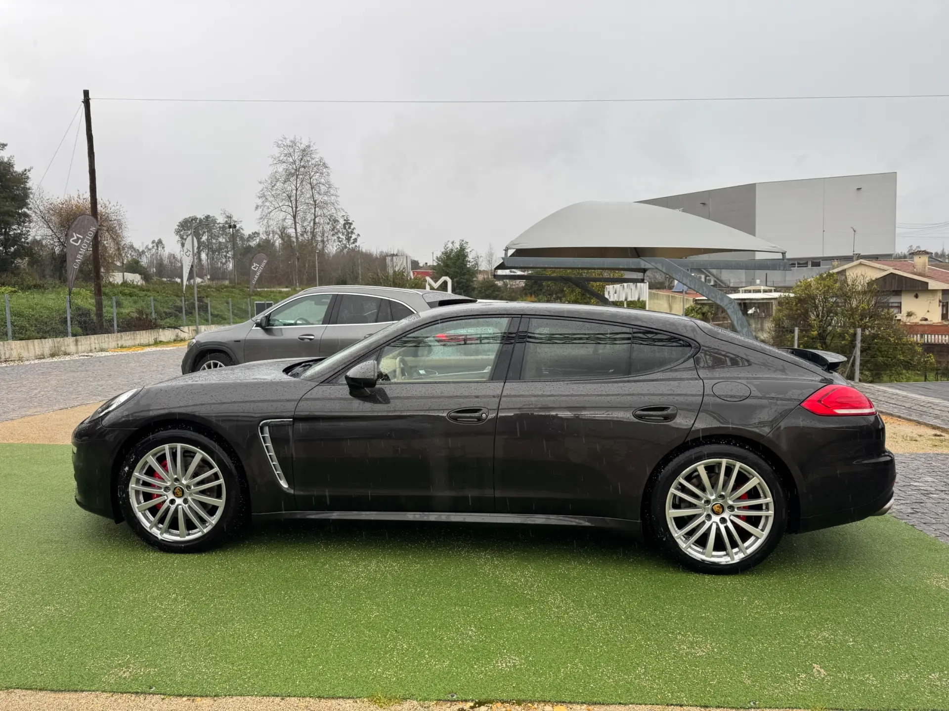 Porsche Panamera S E-Hybrid 2