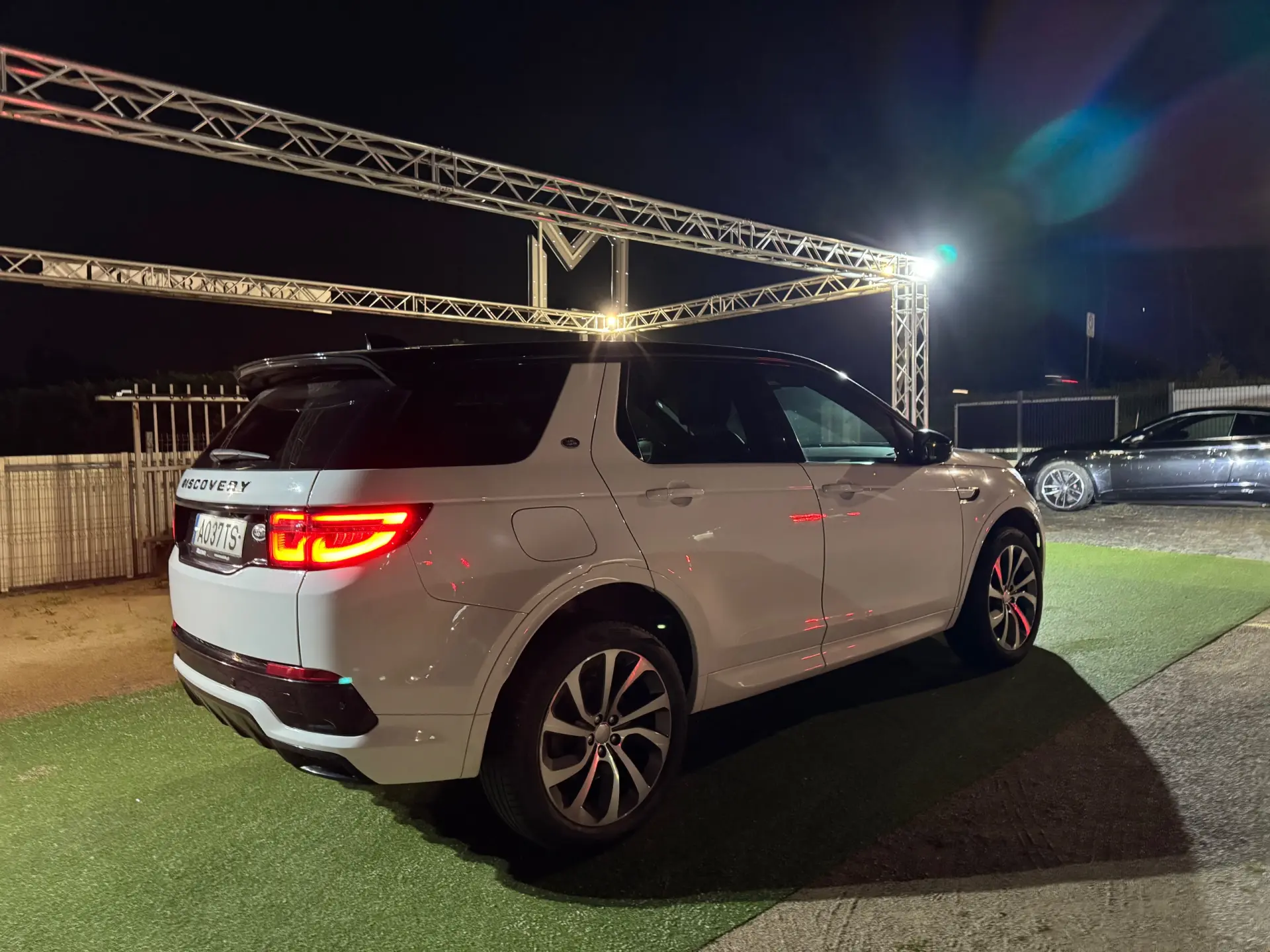 Land Rover Discovery Sport 2.0 D165 R-Dynamic S 46