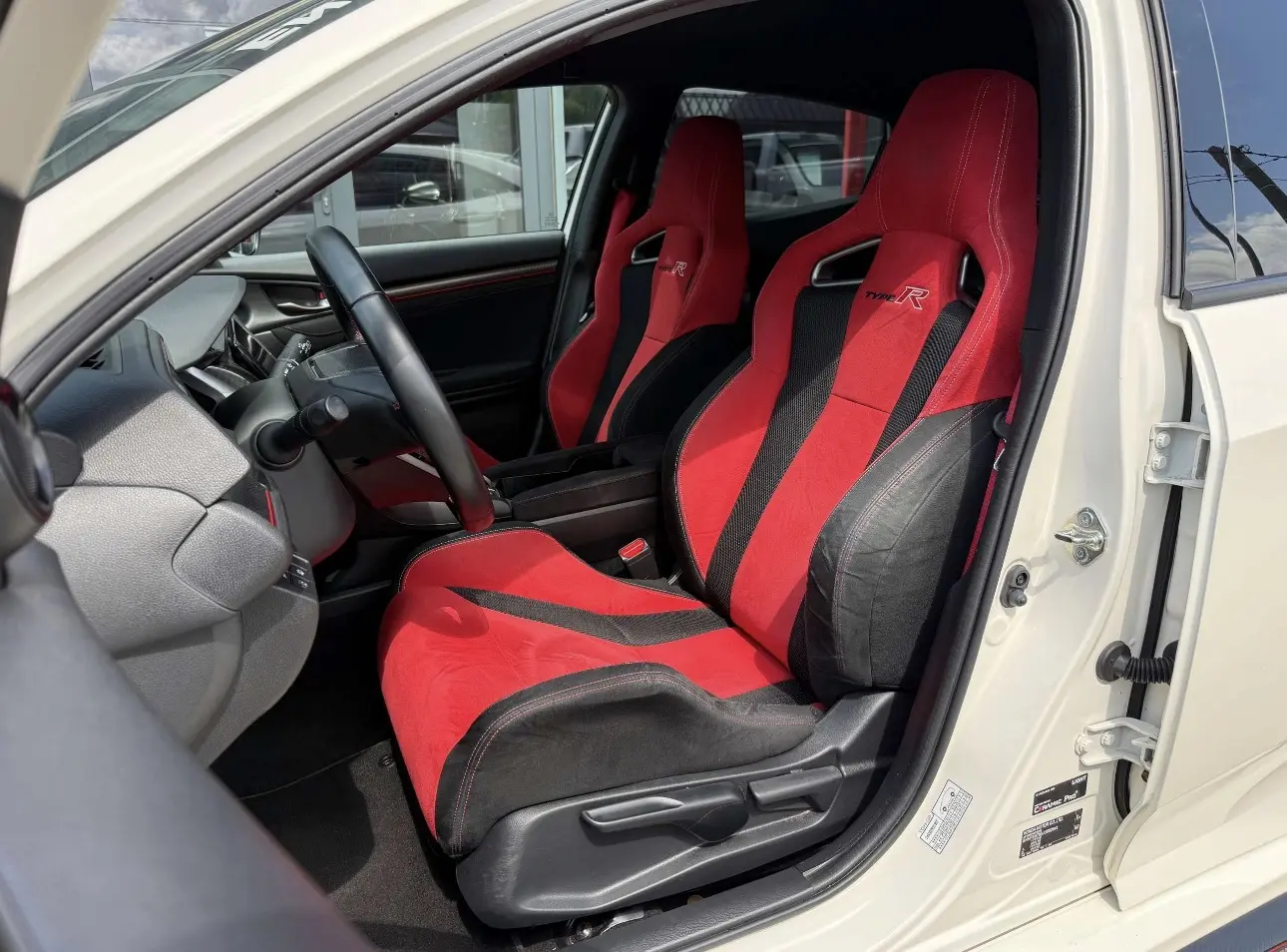 Honda Civic 2.0 VTEC Turbo Type R GT 7