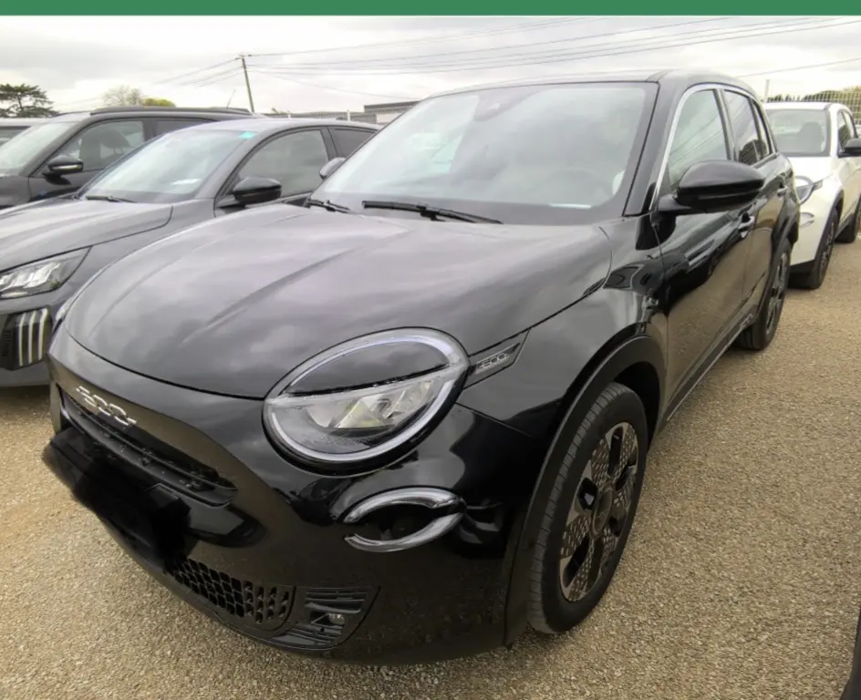 Fiat 600 1.2 Hybrid La Prima 1