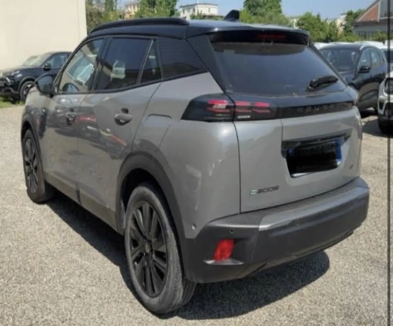 Peugeot e-2008 54 kWh GT 4