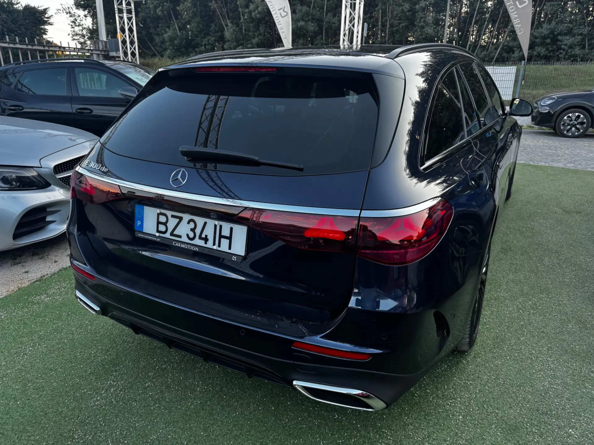 Mercedes-Benz E 300 E300de AMG Line 5