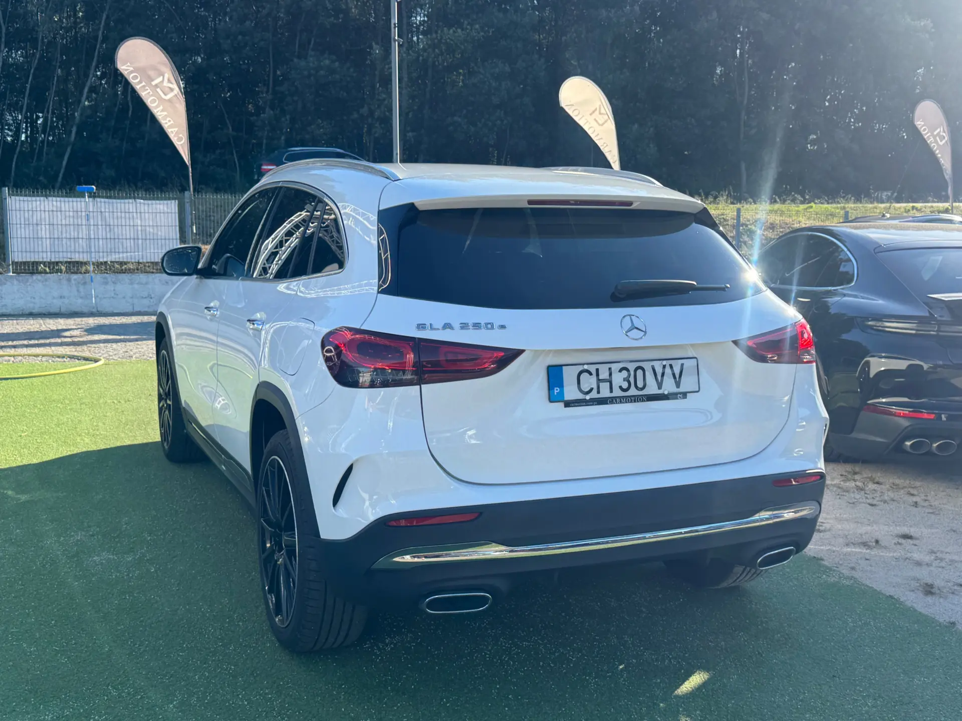 Mercedes-Benz GLA 250 e 8G-DCT AMG Line 28