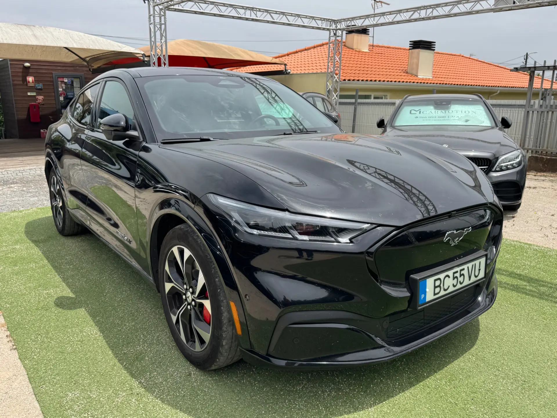 Ford Mustang Mach-E 98.7 kWh Premium 3