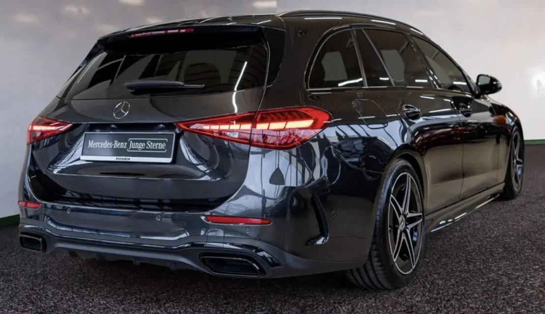 Mercedes-Benz C 300 e AMG Line 2