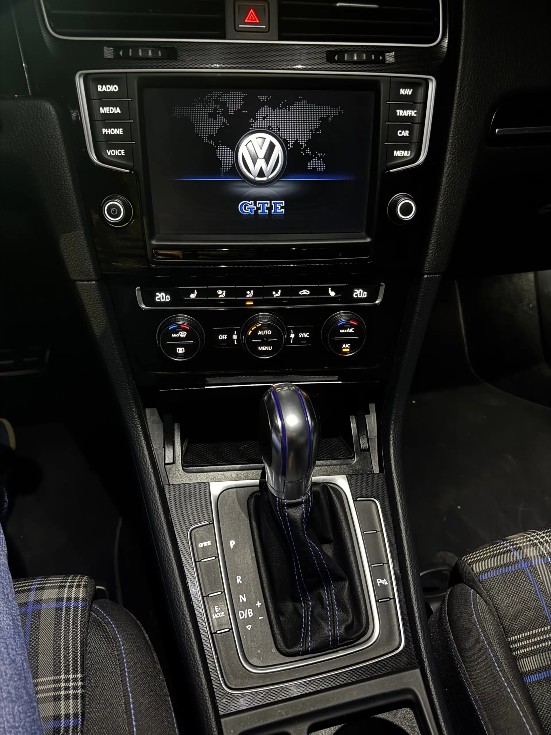 Volkswagen Golf 1.4 GTE Plug-in-Hybrid DSG 7
