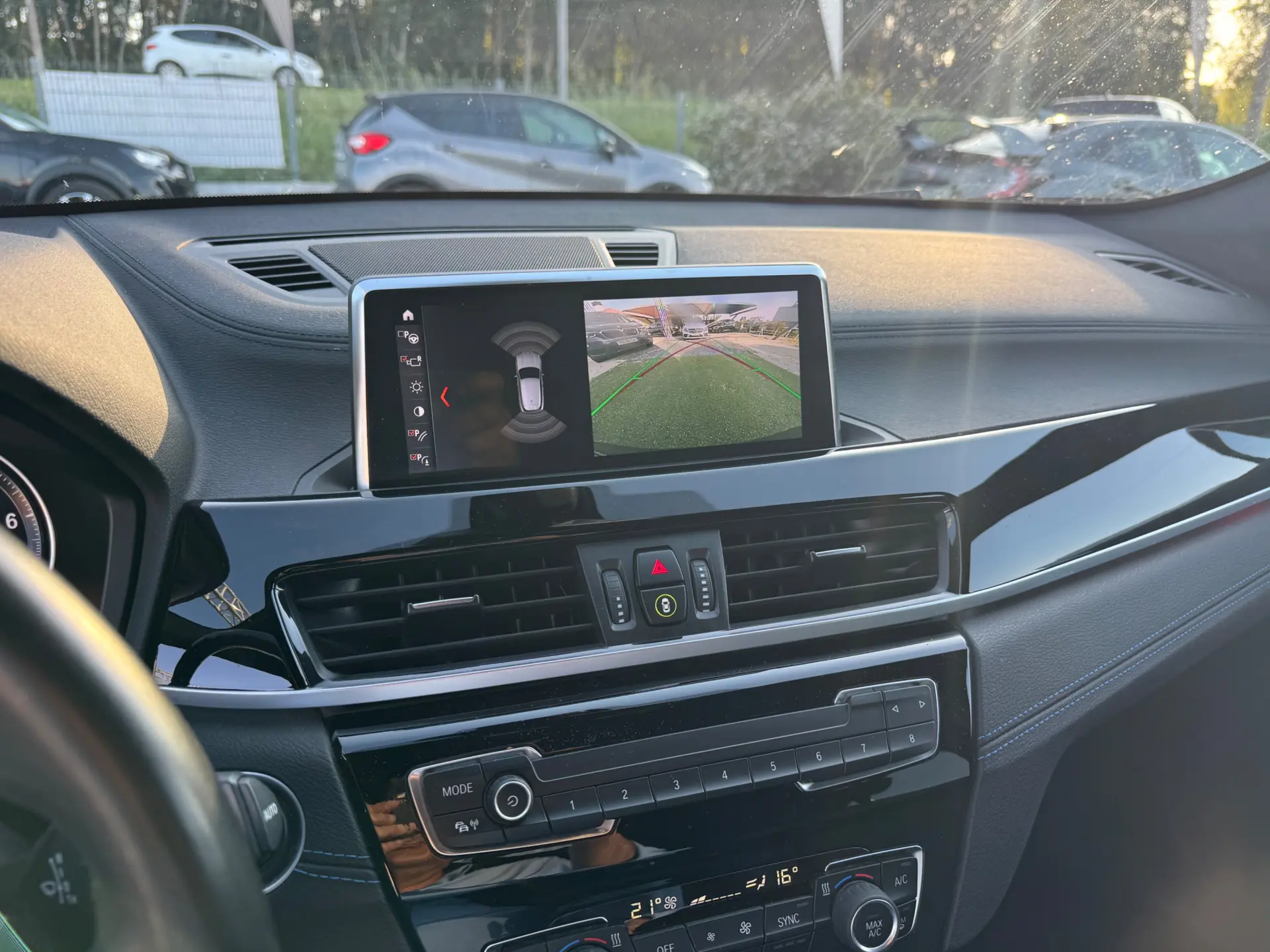BMW X2 25 e xDrive Pack M 9