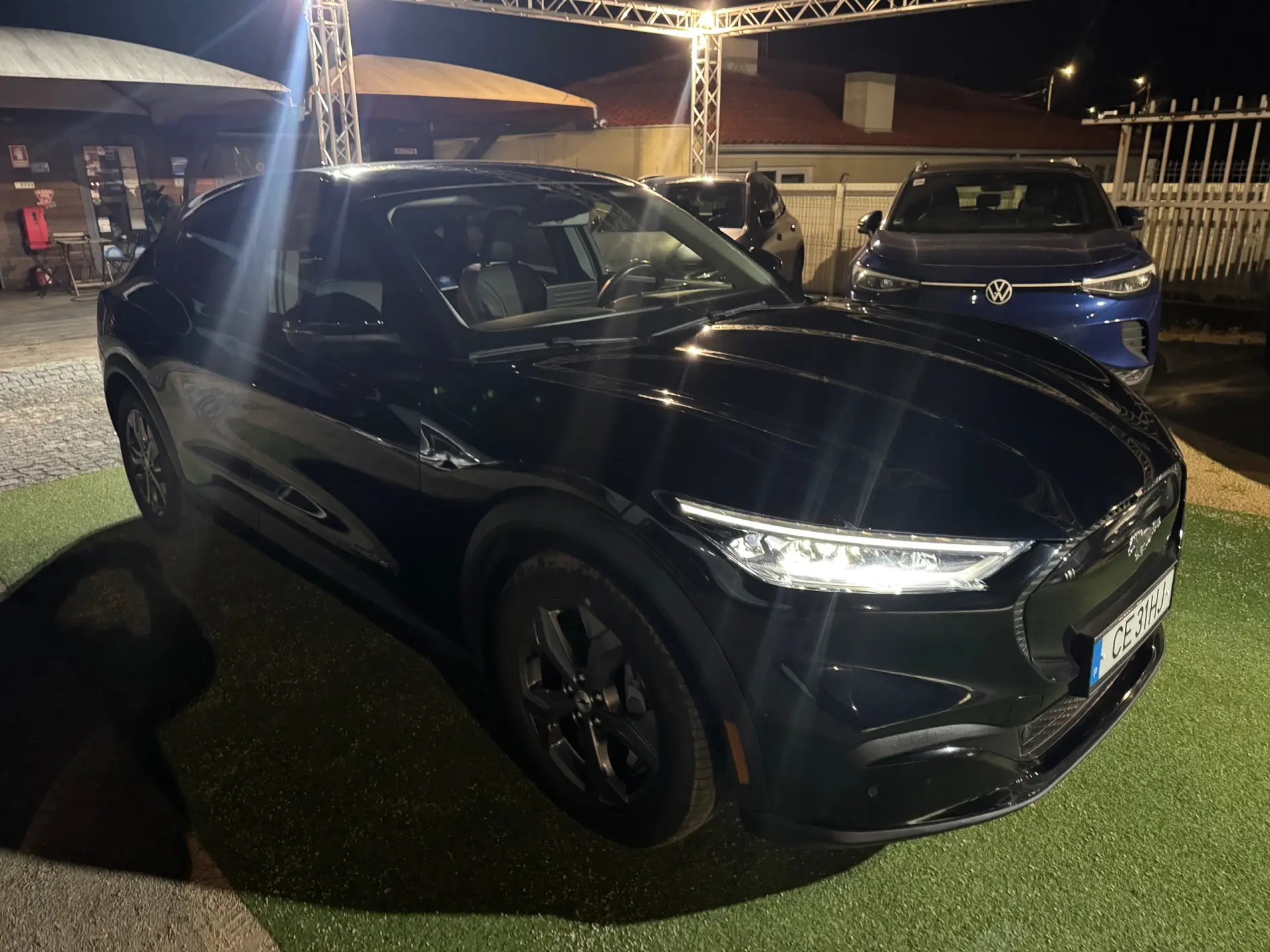 Ford Mustang Mach-E 98.7 kWh Premium 17