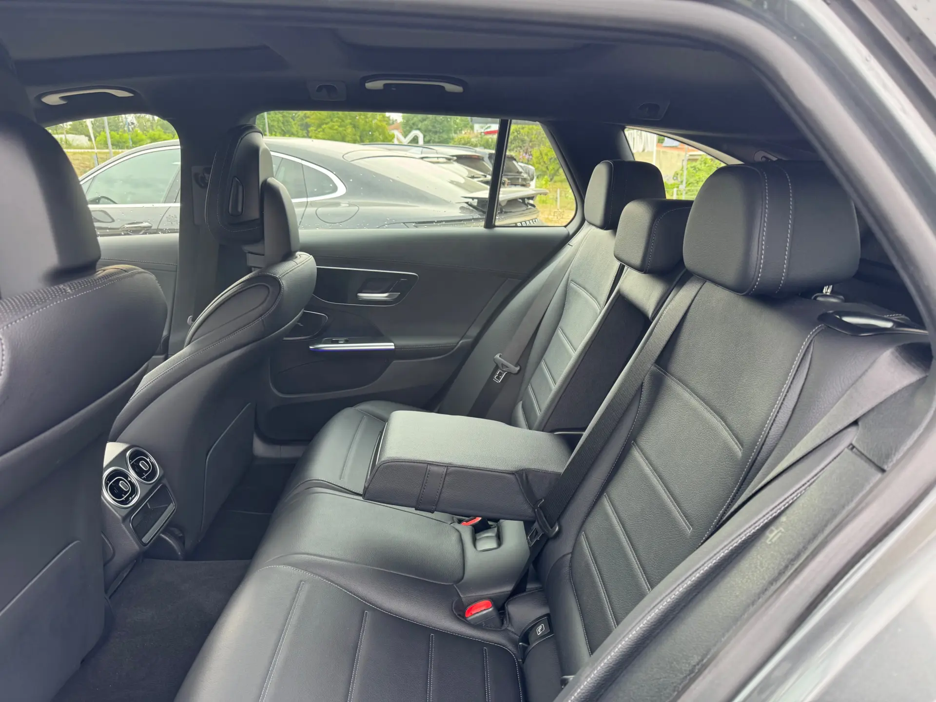 Mercedes-Benz C 300 de T 9G-TRONIC AMG Line 40