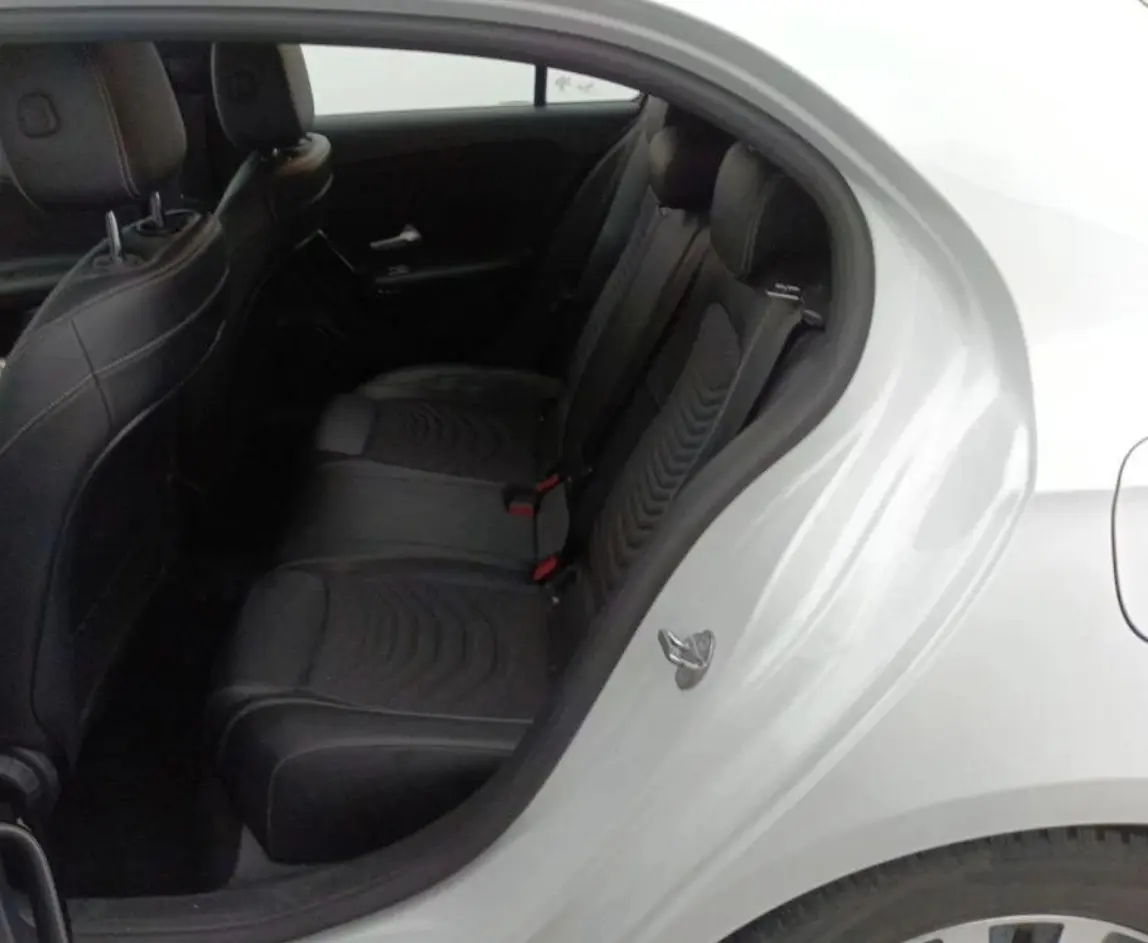 Mercedes-Benz A 180 d Progressive Aut. 7