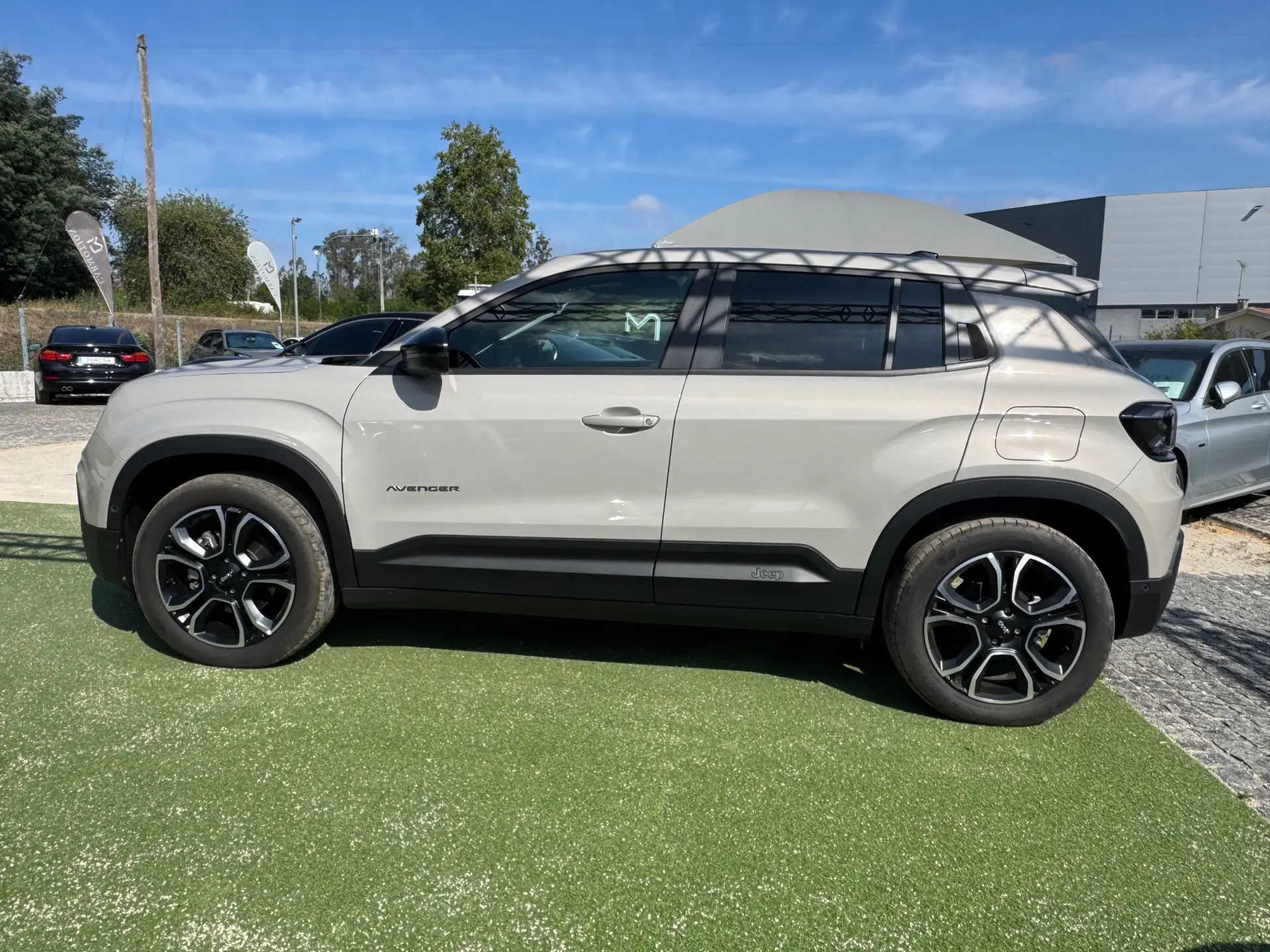 Jeep Avenger 54 kWh Summit 21
