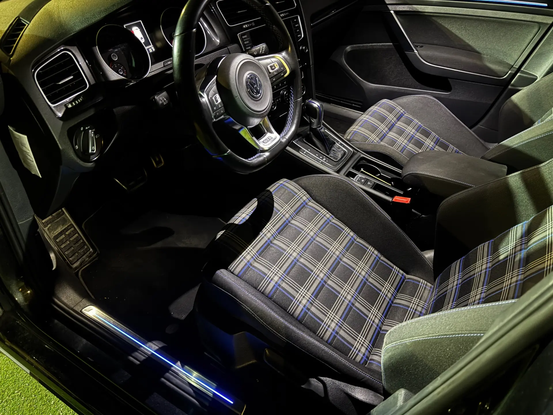 Volkswagen Golf 1.4 GTE Plug-in-Hybrid DSG 20