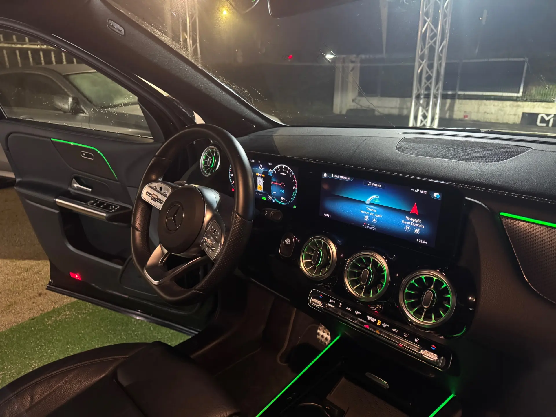 Mercedes-Benz GLA 250 e 8G-DCT AMG Line Advanced Plus 14