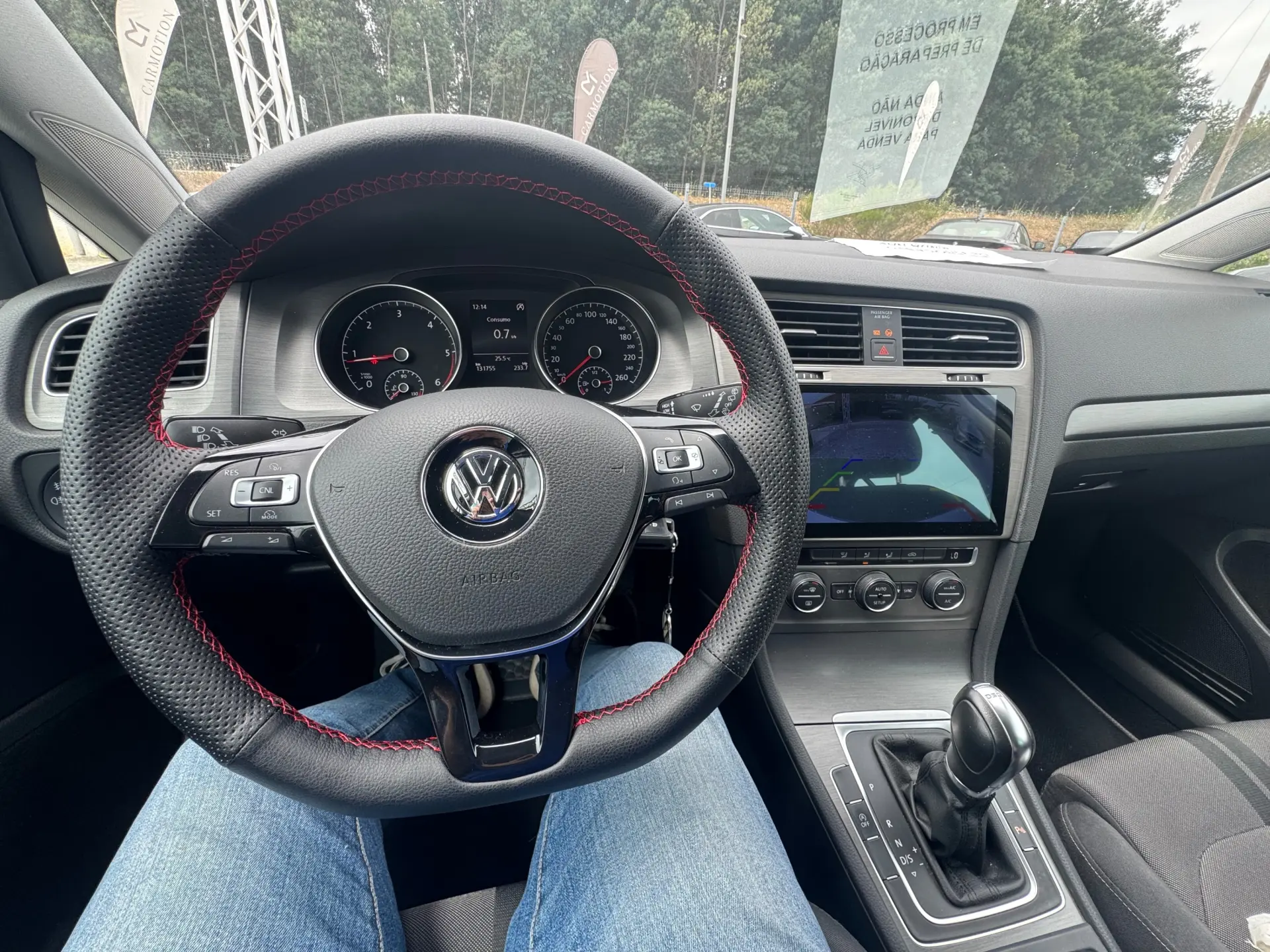 Volkswagen Golf Variant 1.6 TDi Highline DSG 13