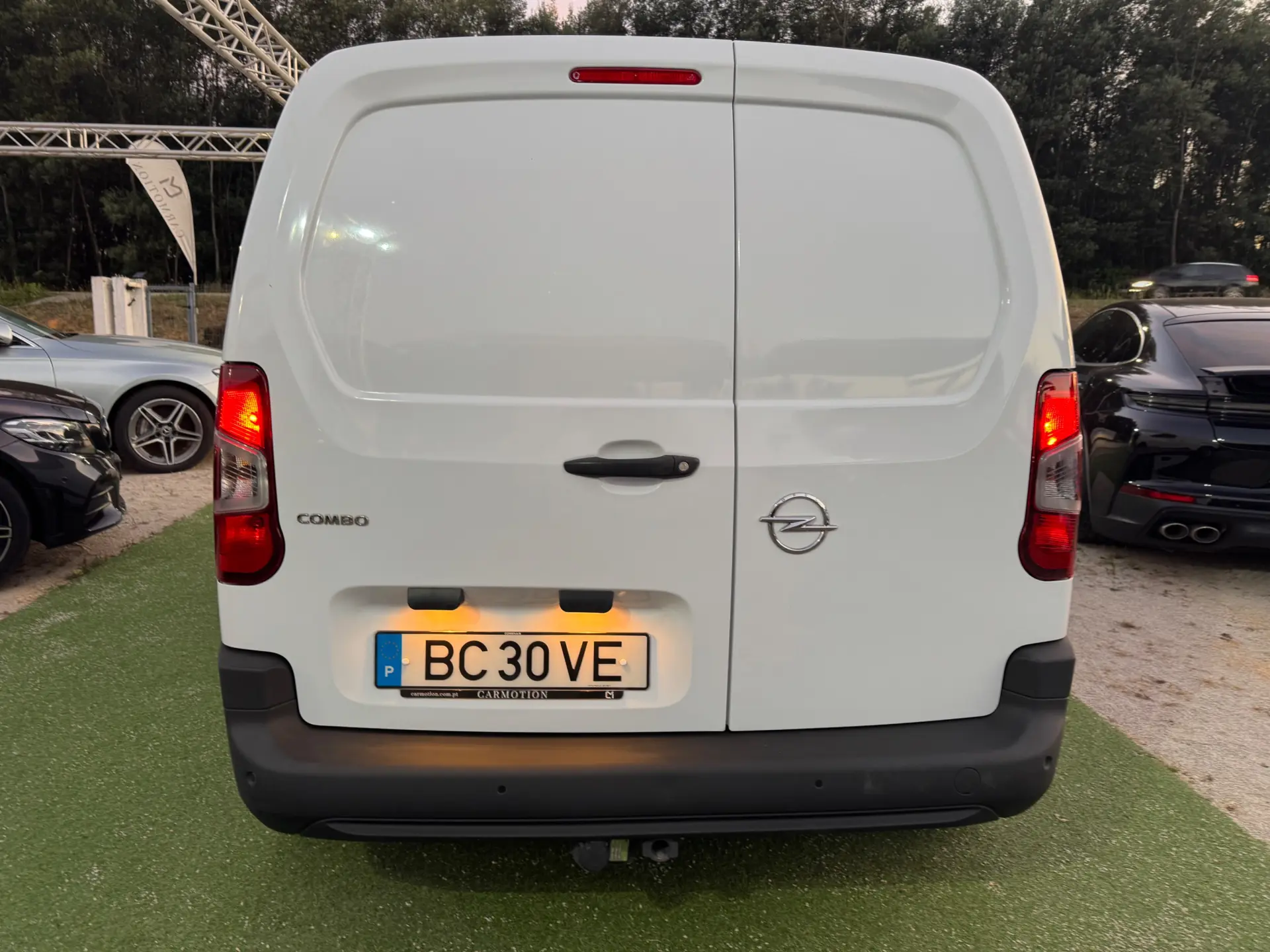 Opel Combo 1.5 CDTi L1H1 Edition Plus 4