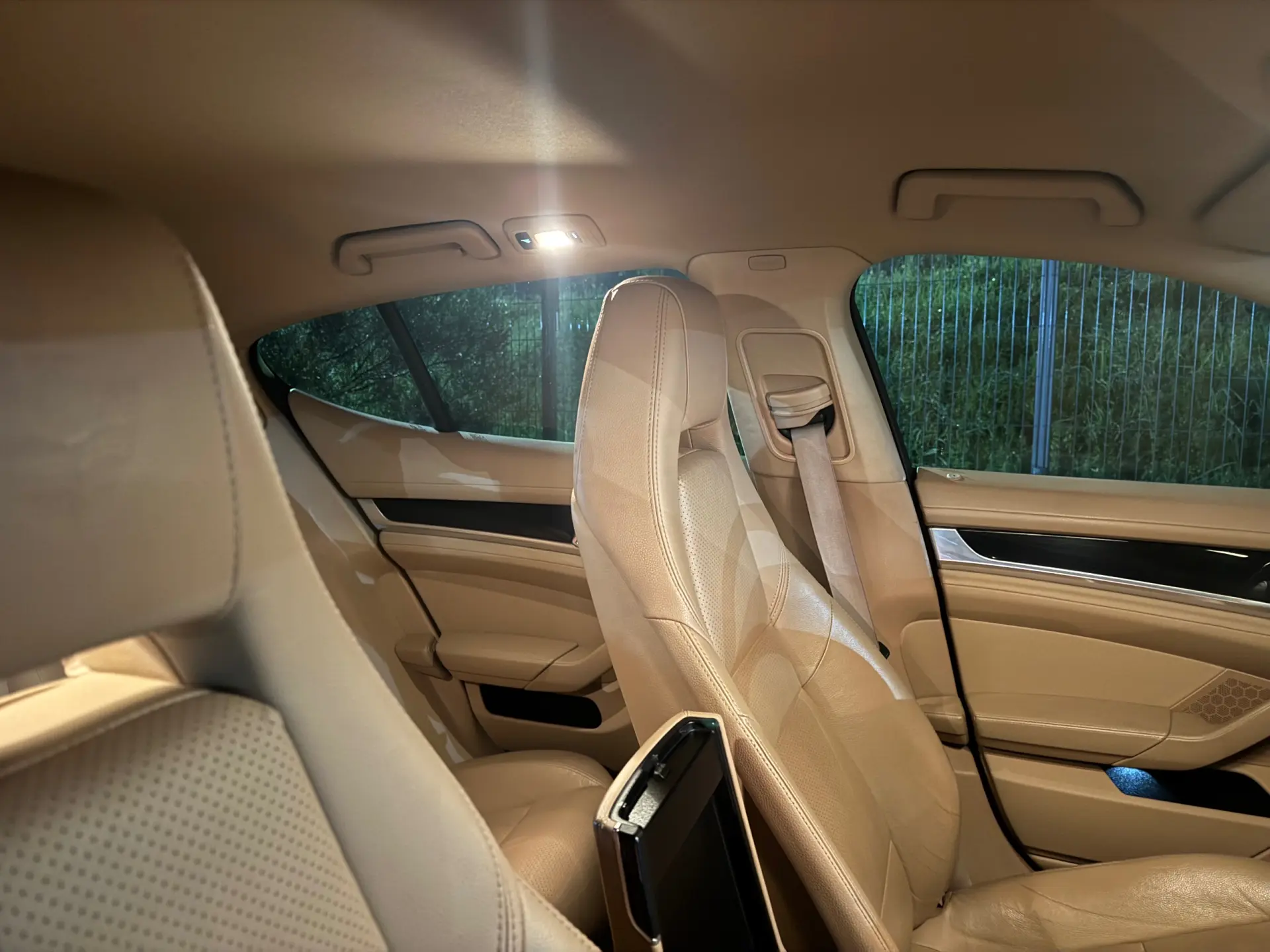 Porsche Panamera S E-Hybrid 17