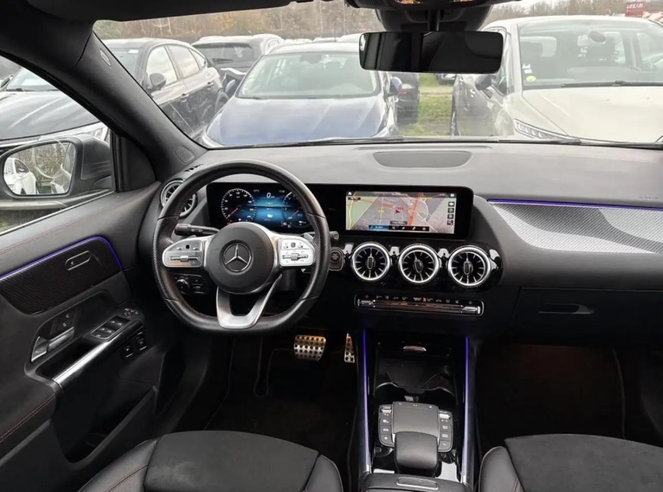 Mercedes-Benz GLA 250 e AMG Line 6